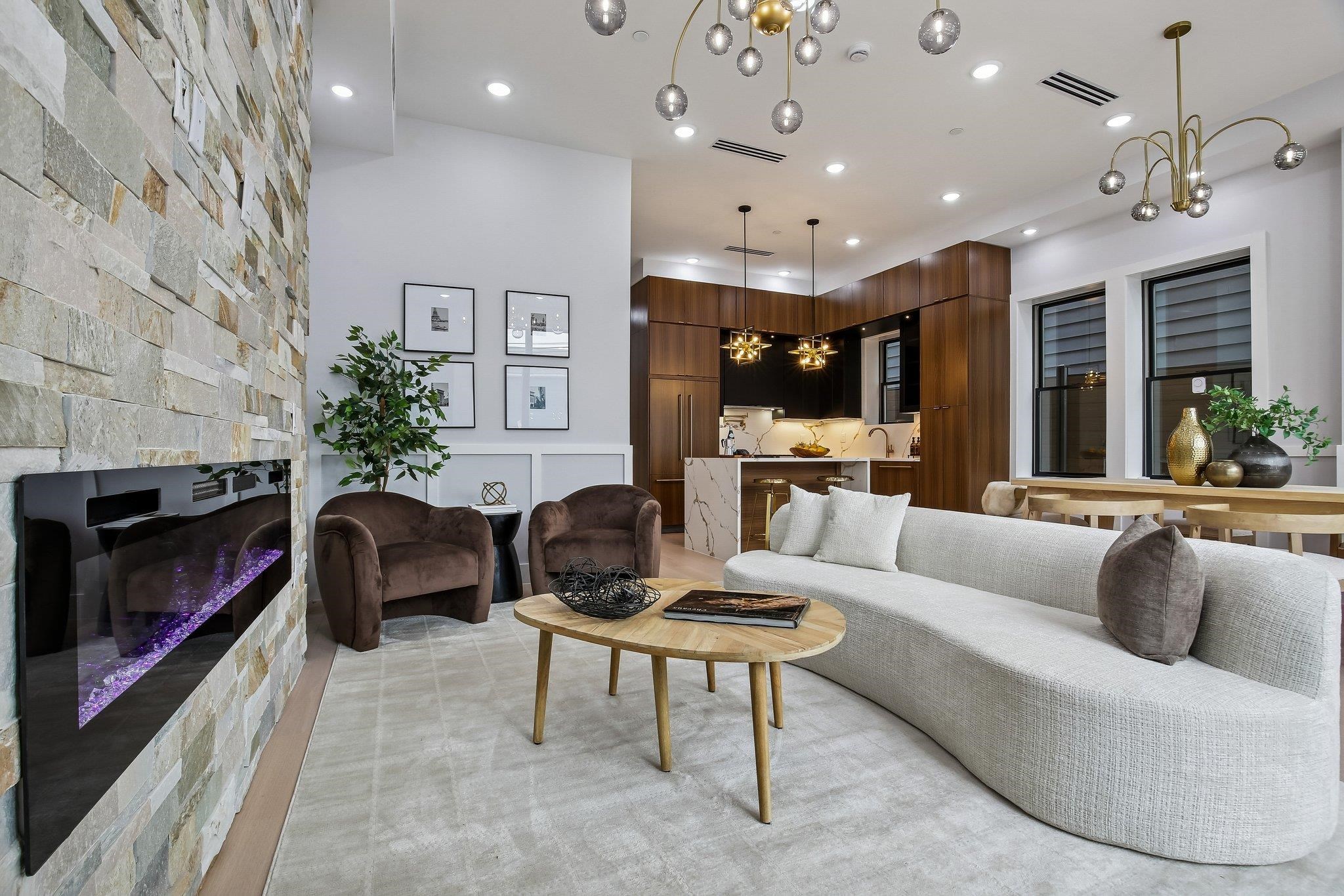 6 ELIZABETH ST - Photo 4