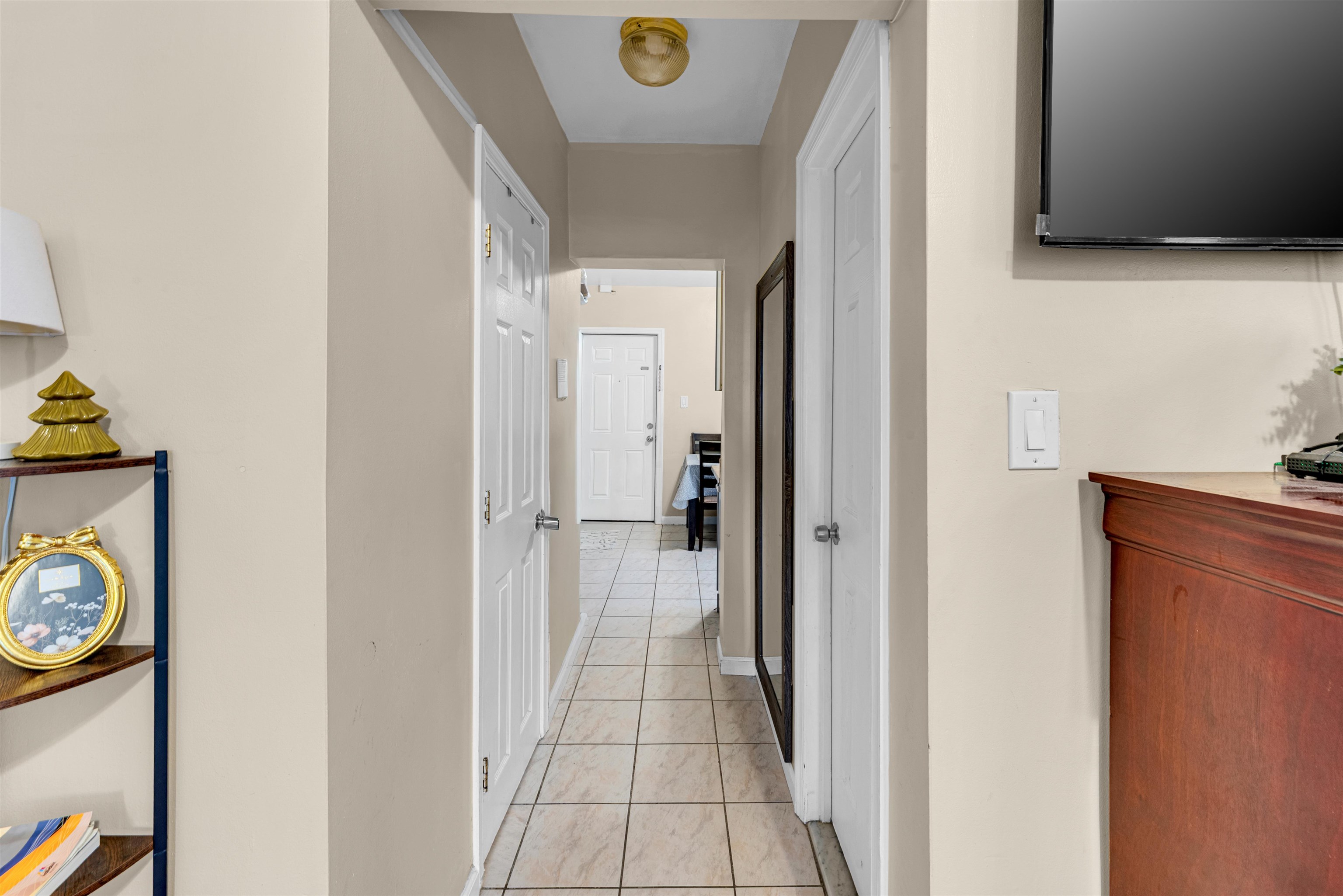 527-529 34TH ST - Photo 5