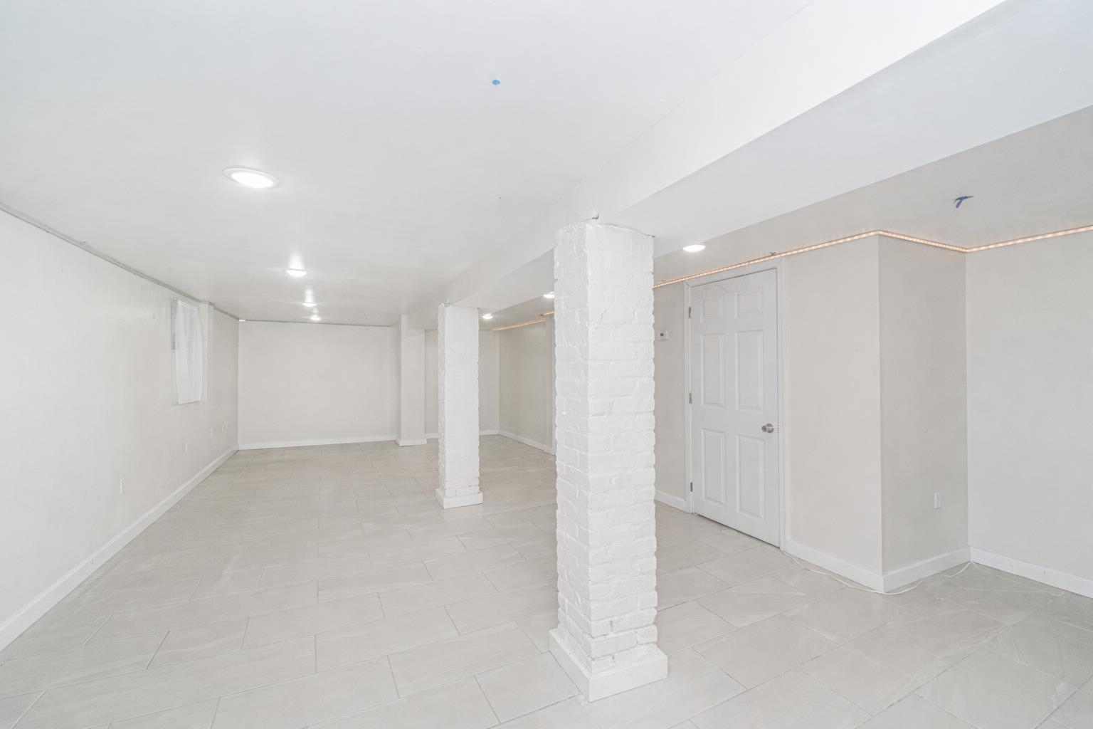 9 MYRTLE AVE - Photo 2