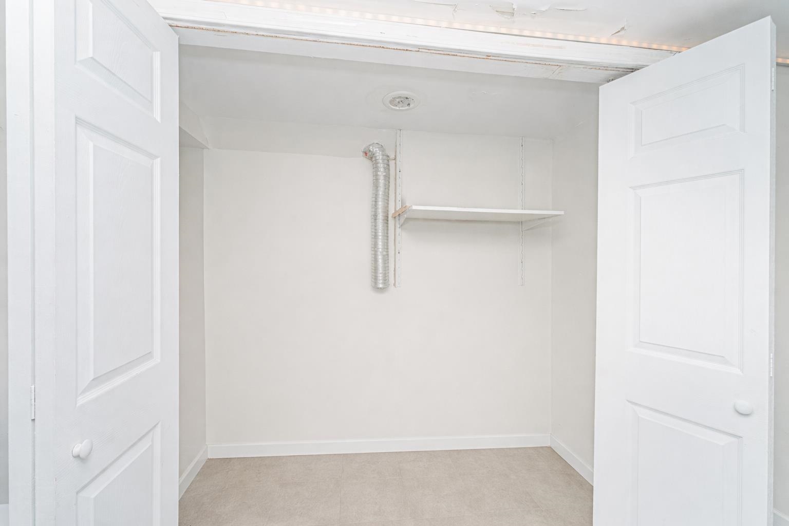 9 MYRTLE AVE - Photo 3