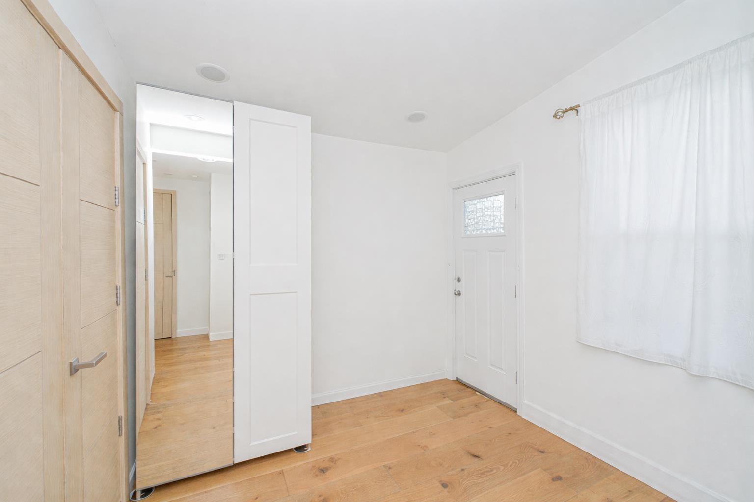 9 MYRTLE AVE - Photo 5