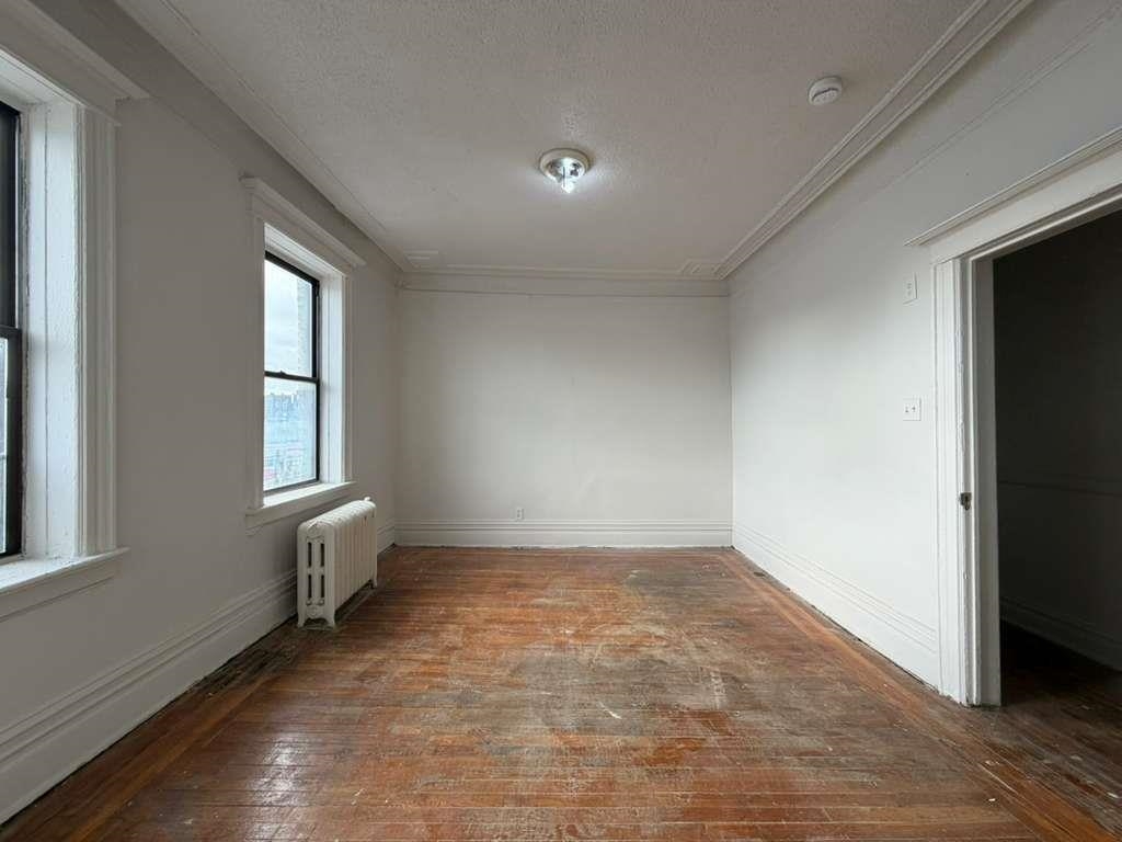 203 HARRISON AVE - Photo 2