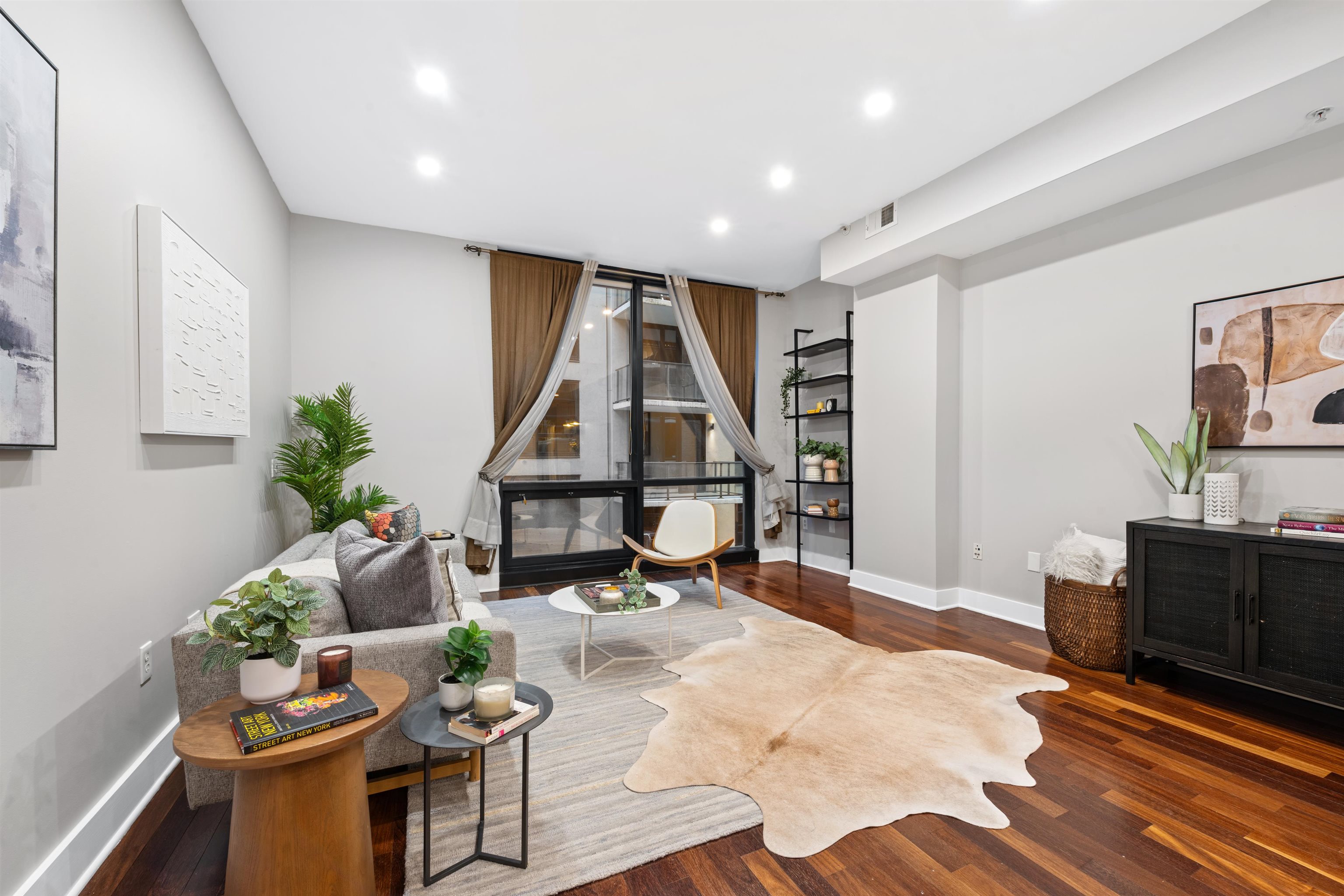 159 2ND ST - Photo 4