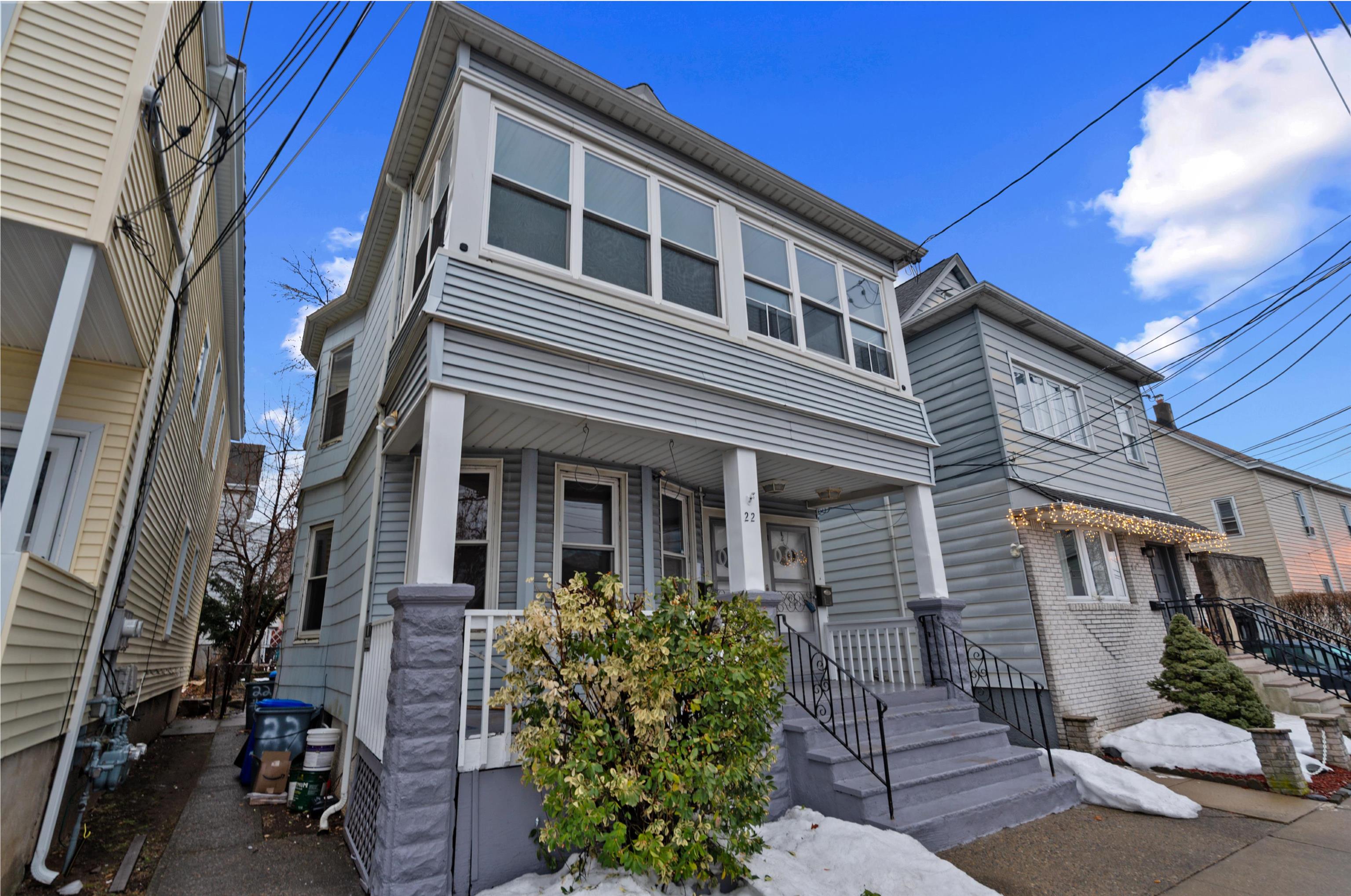 22 HARRISON AVE - Photo 2