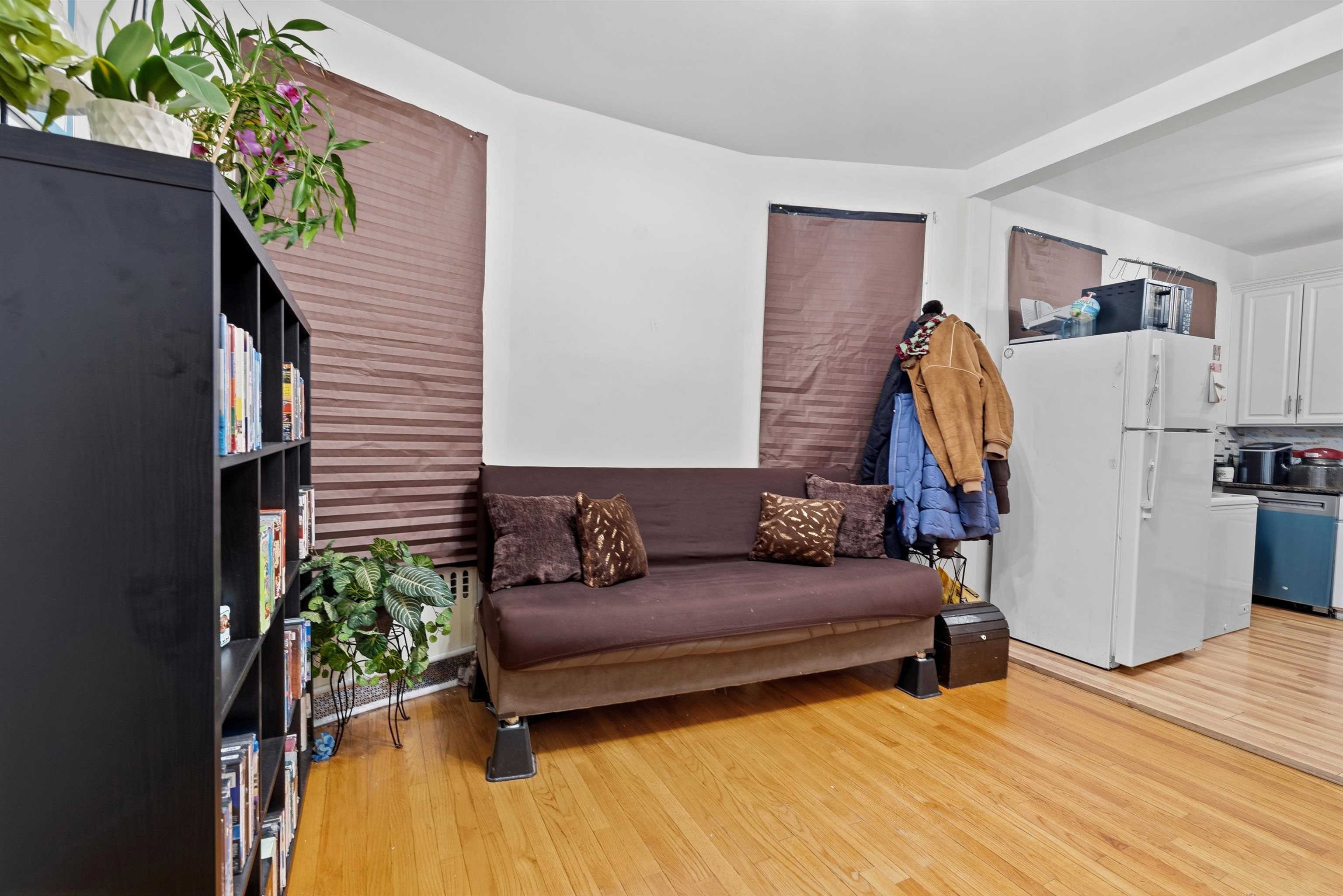 22 HARRISON AVE - Photo 4