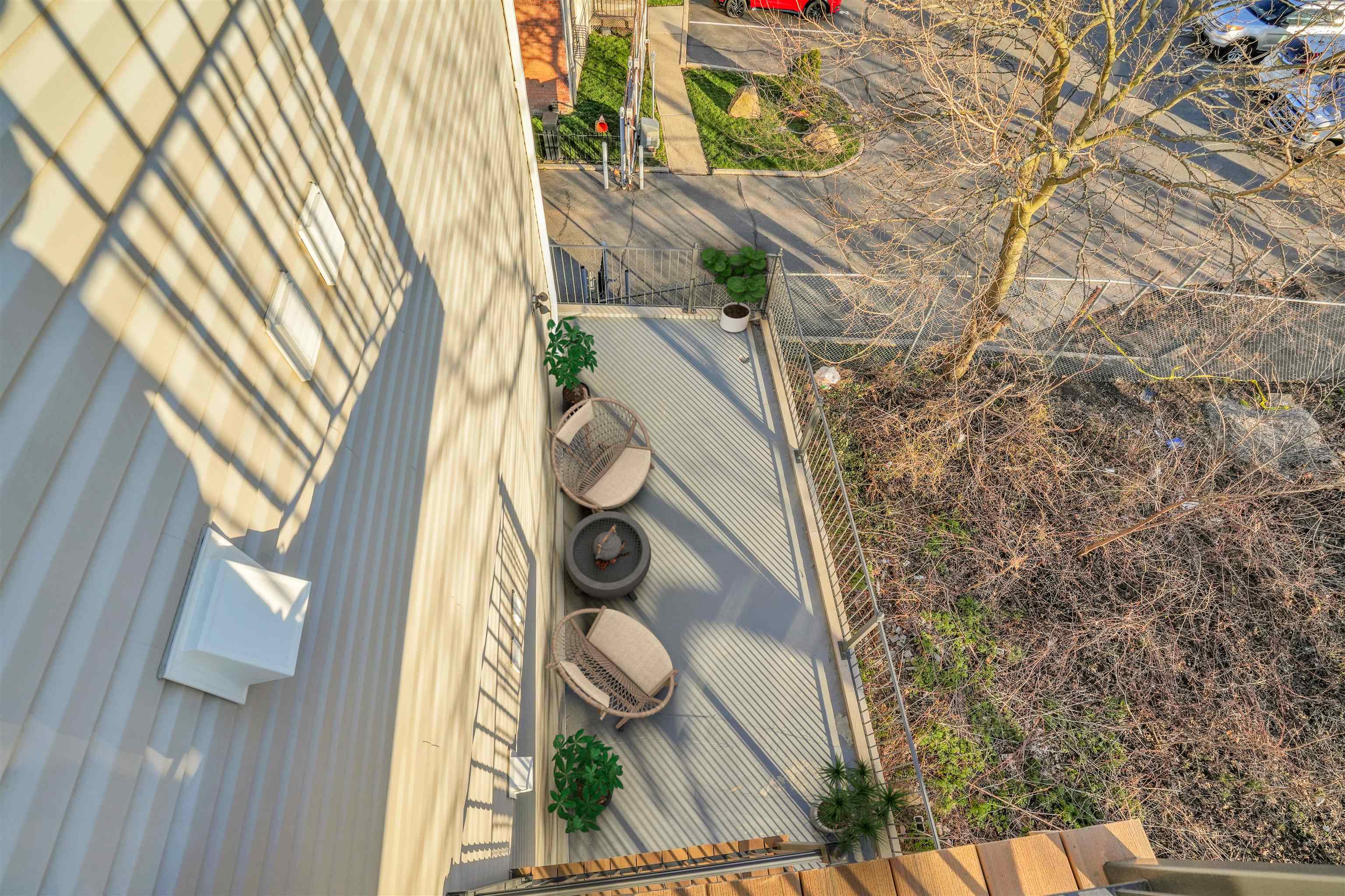 2601 JANE ST - Photo 3