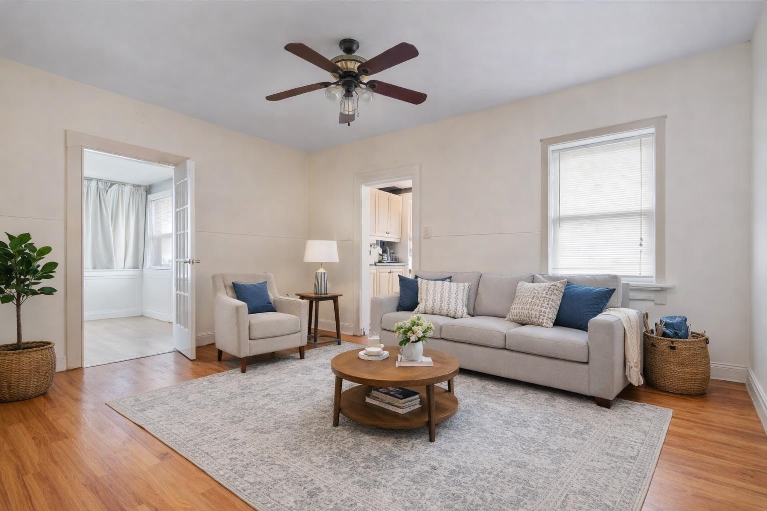 1074 AVENUE C - Photo 1