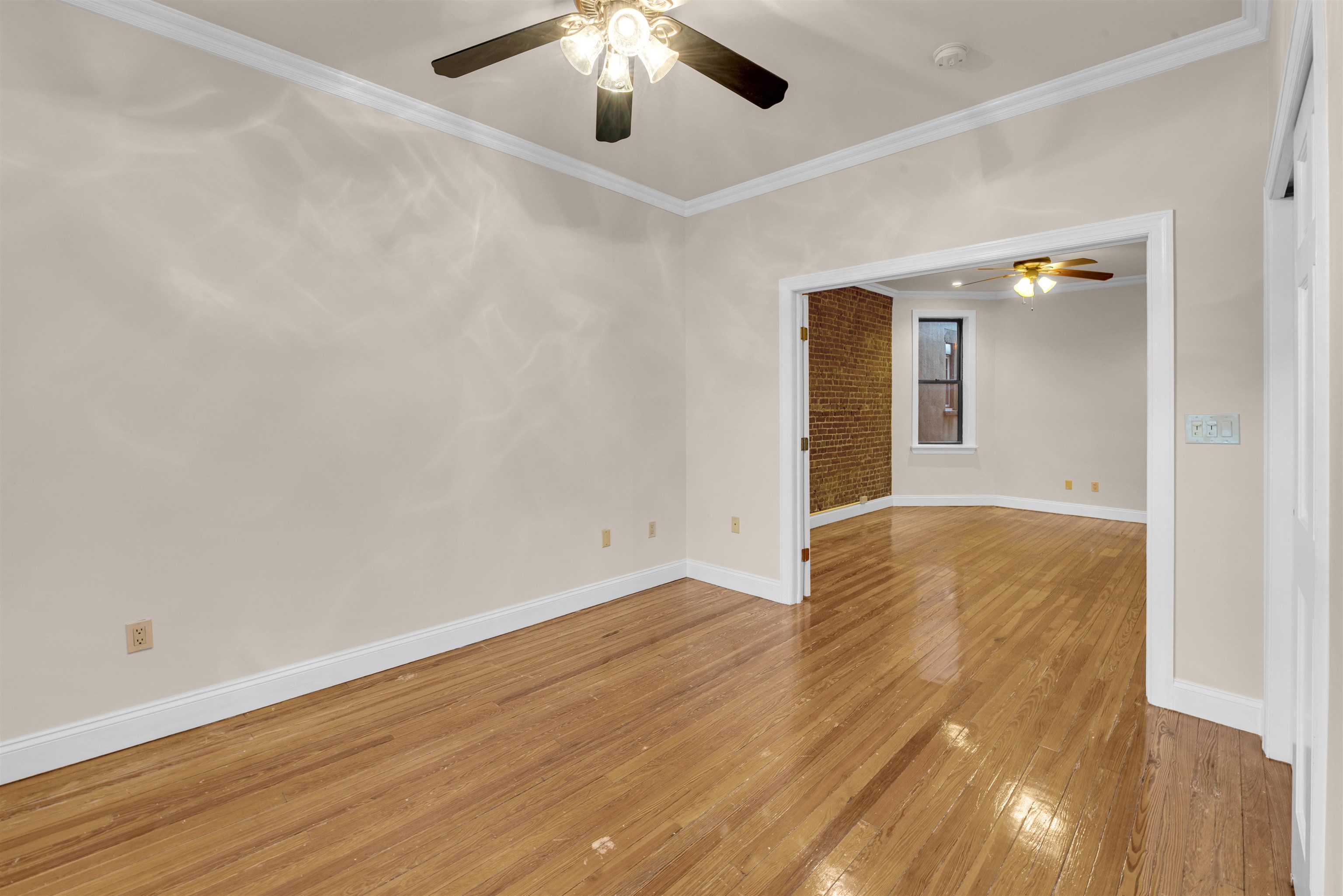312 MONASTERY PL - Photo 3