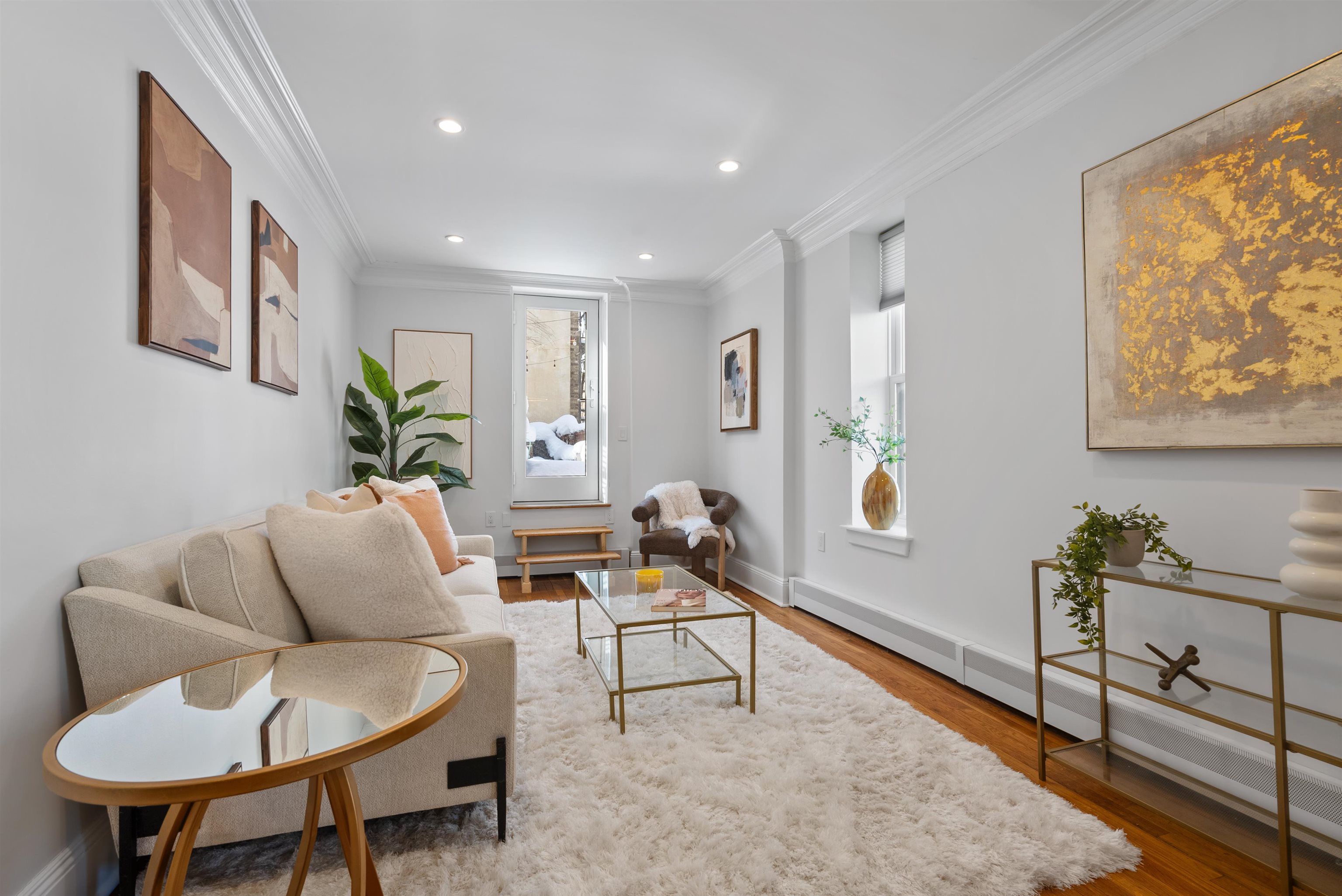 422 GRAND ST - Photo 3