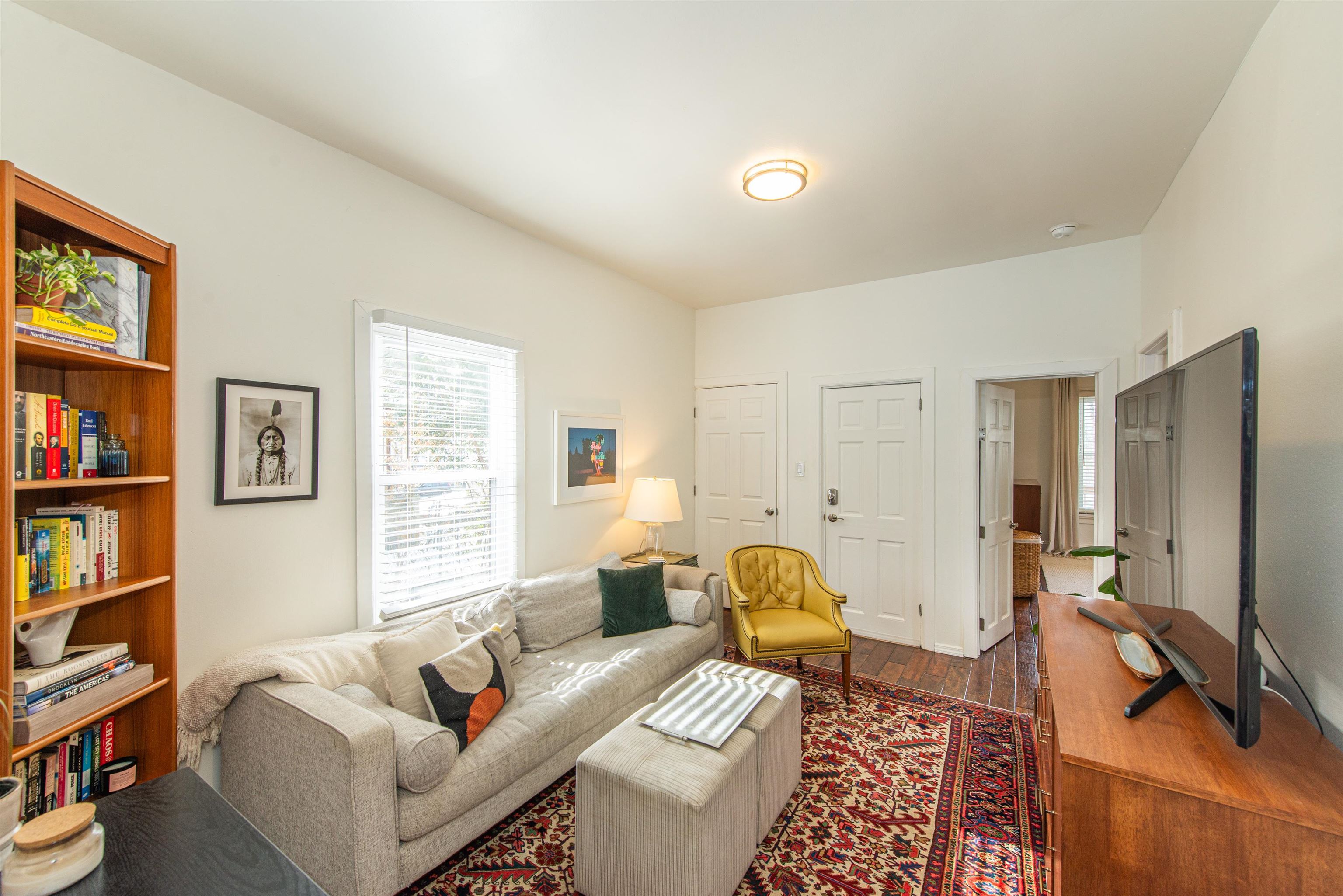 237 EAST PASSAIC AVE - Photo 5