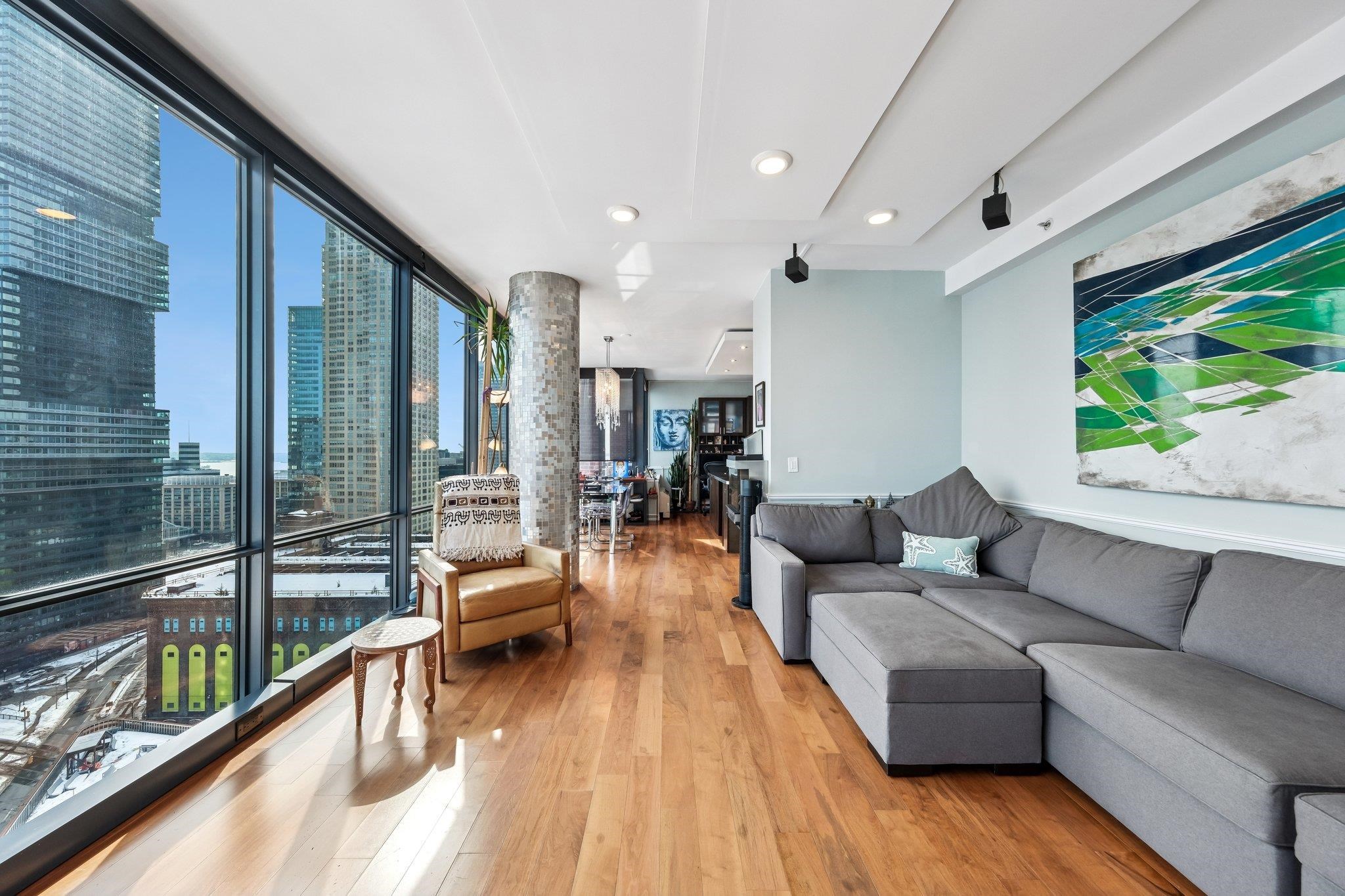 389 WASHINGTON ST - Photo 2