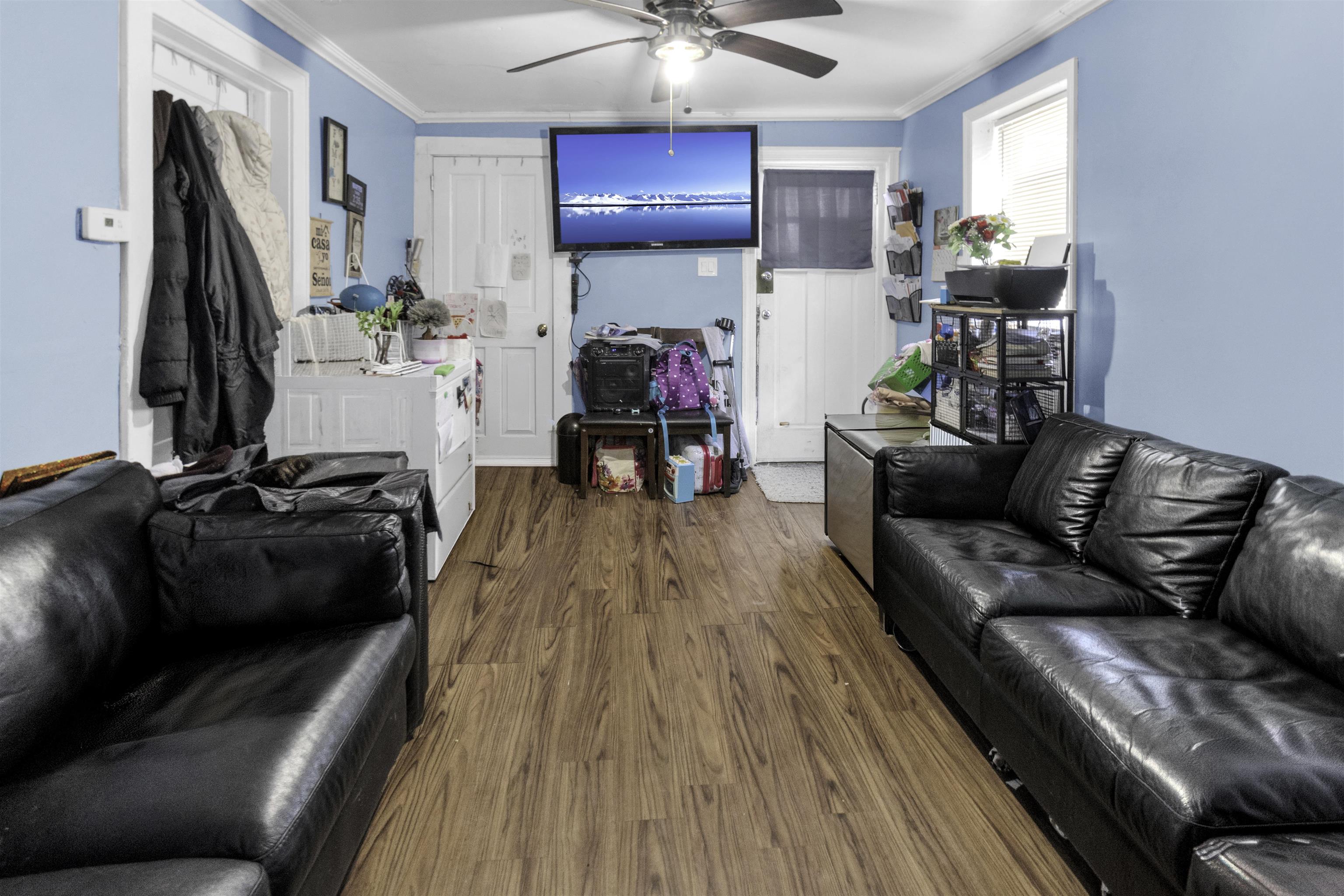 38 HARRISON PL - Photo 3