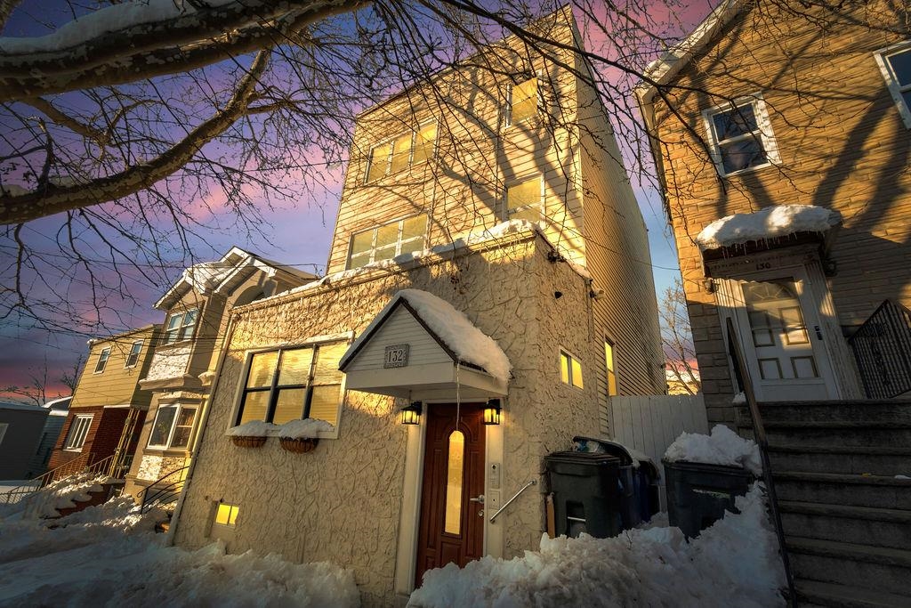 132 POPLAR ST - Photo 1