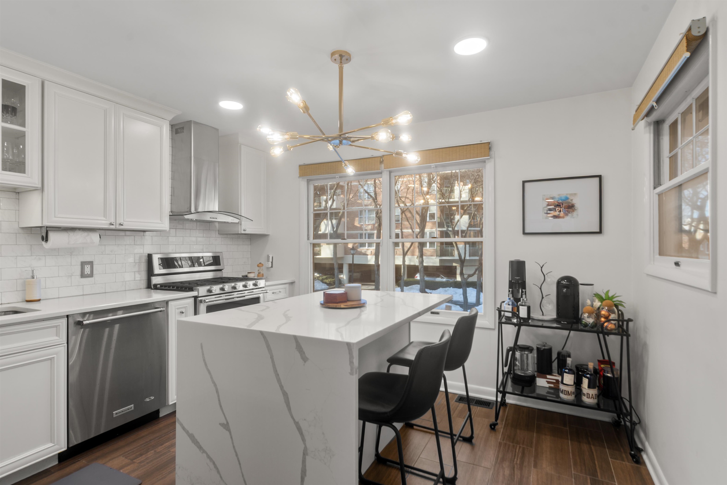 21 GRAND COVE WAY - Photo 2