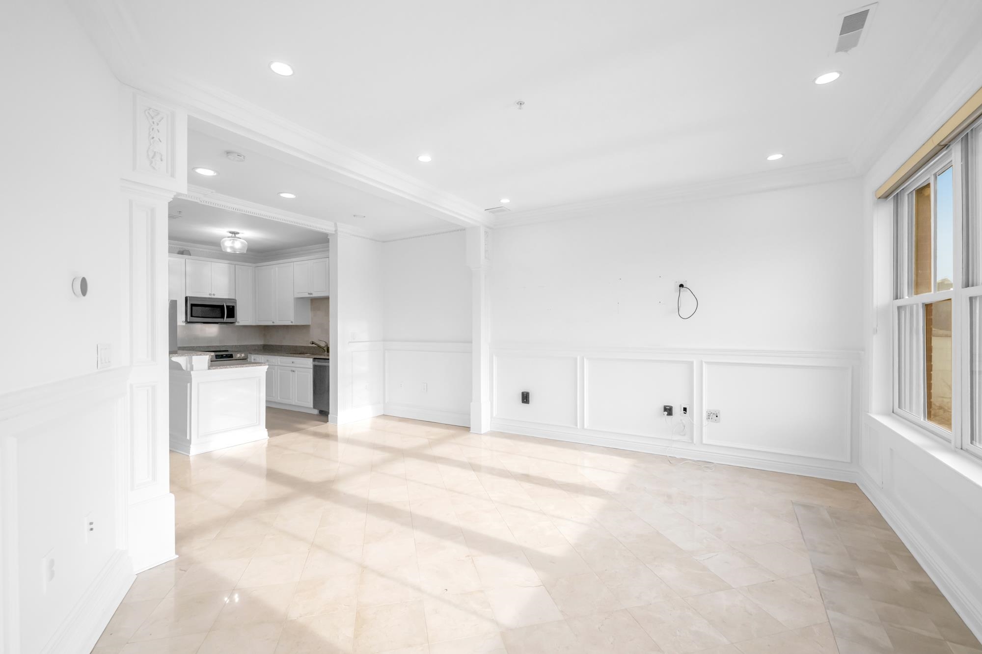 22 AVENUE AT PORT IMPERIAL - Photo 3