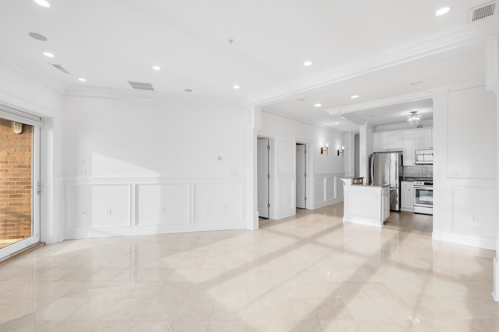 22 AVENUE AT PORT IMPERIAL - Photo 4