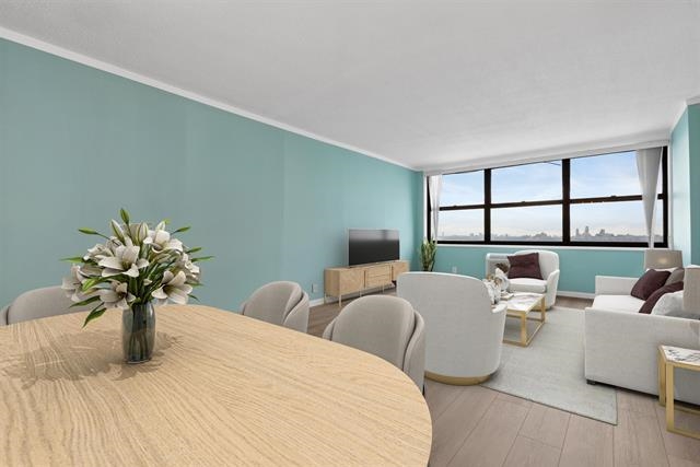 7004 BLVD EAST - Photo 2