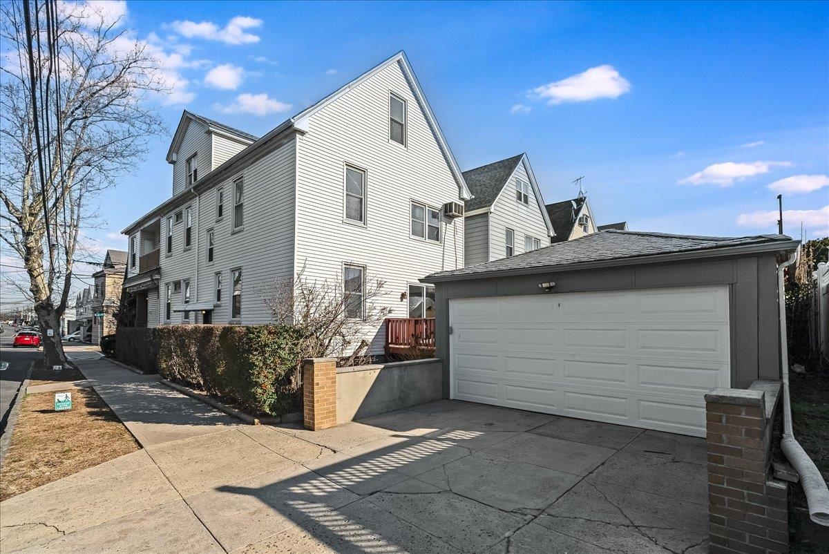 140 WEST 9TH ST - Photo 3