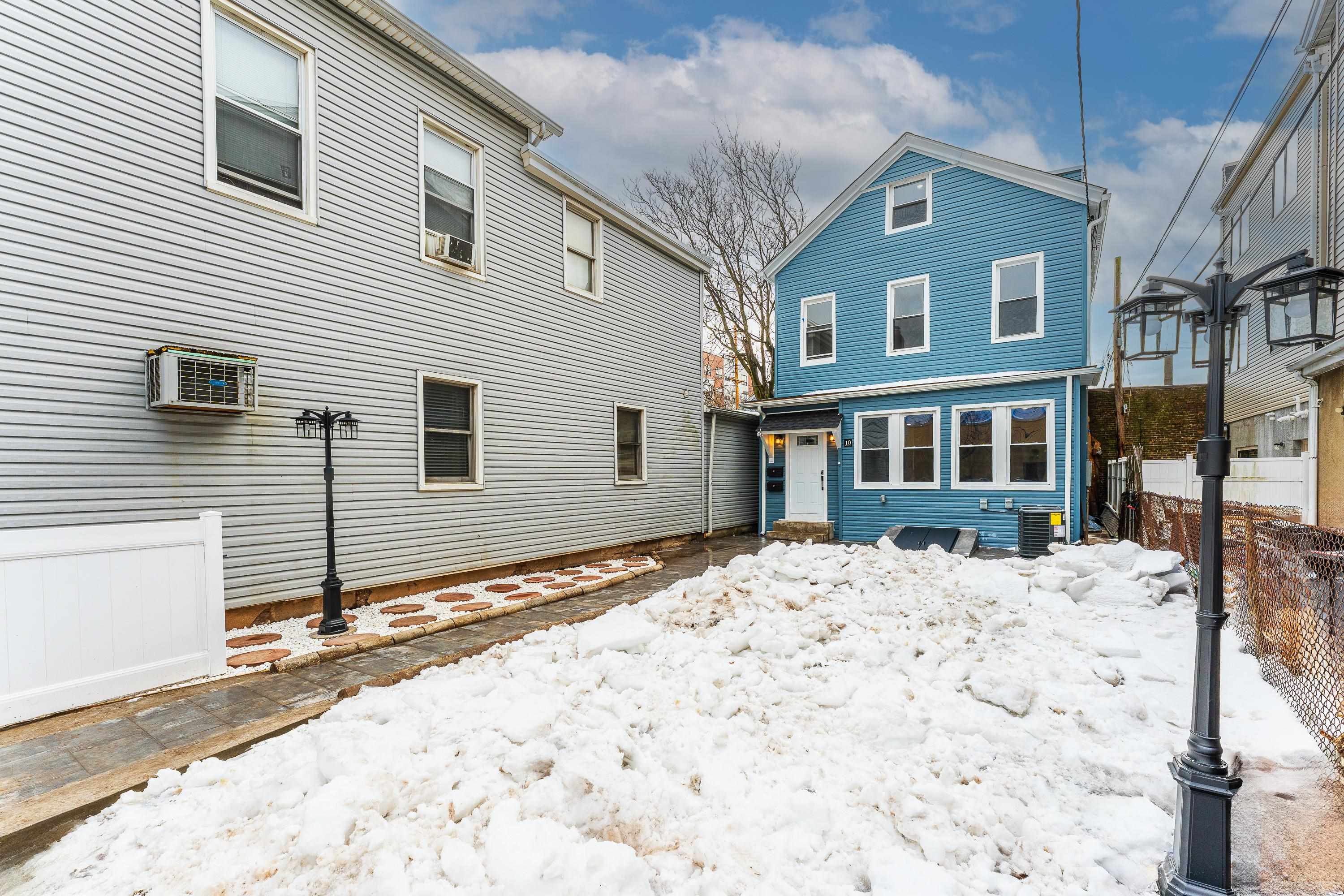 10 EAST 11TH ST - Photo 3