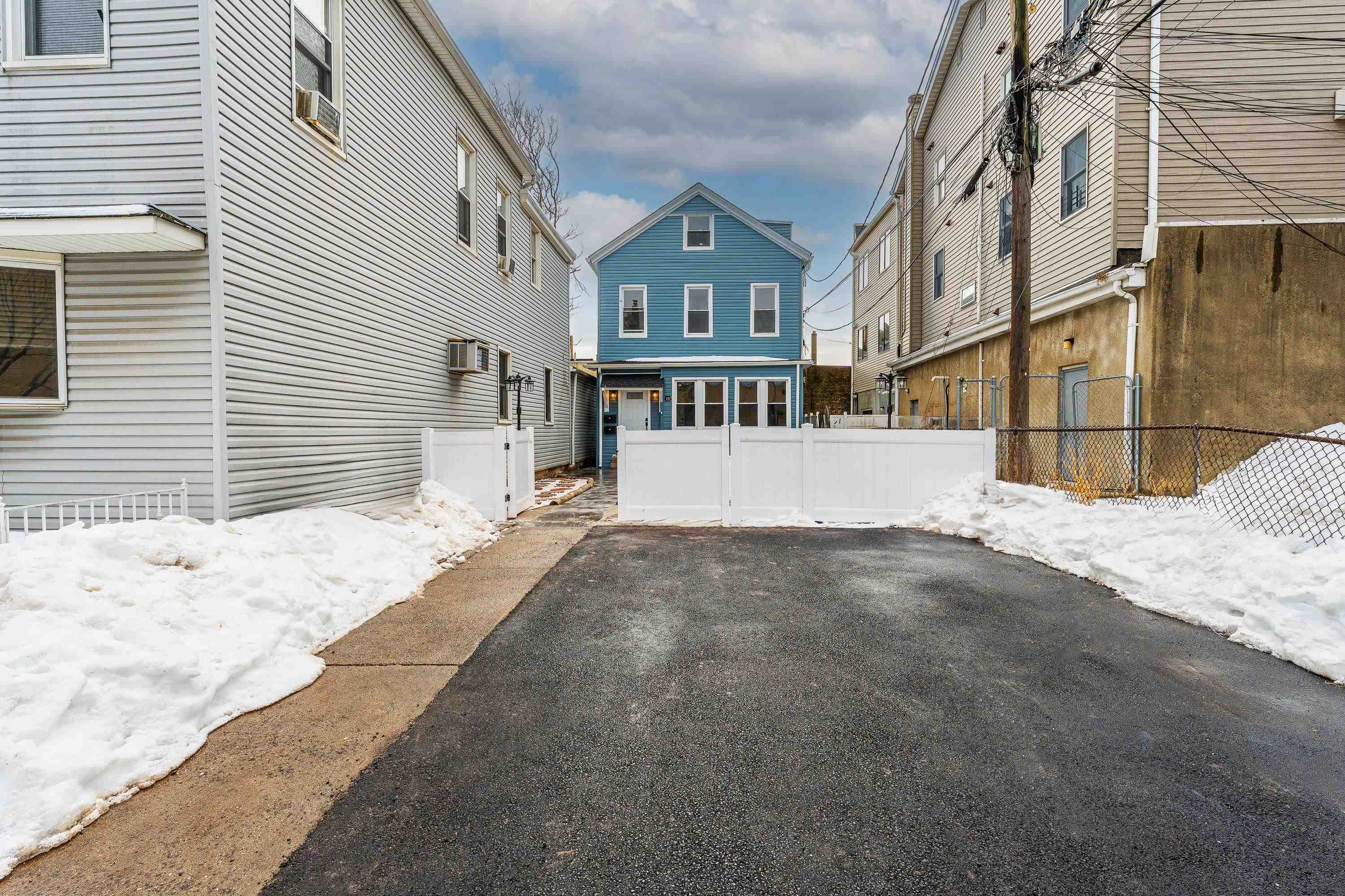 10 EAST 11TH ST - Photo 5