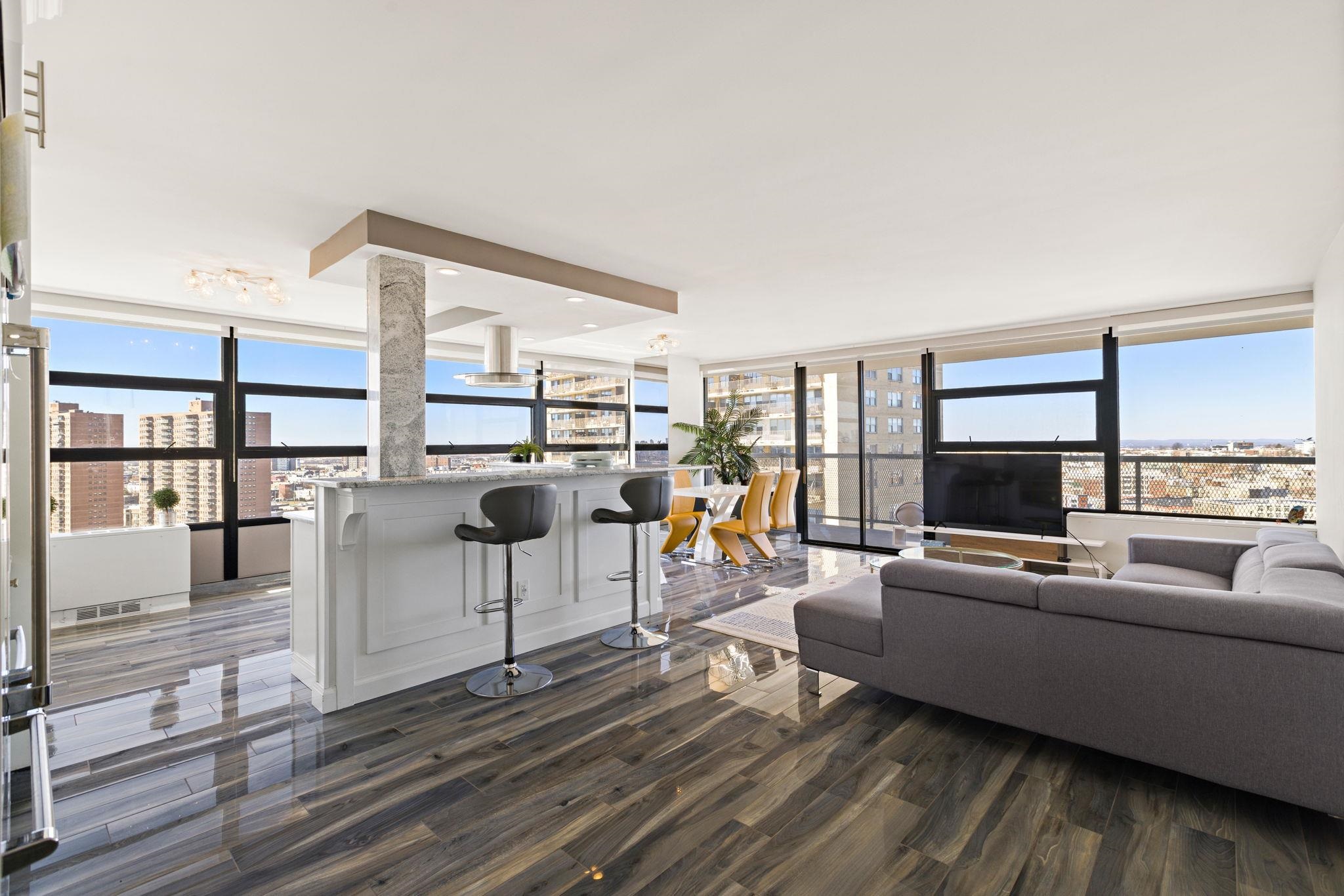 6050 JOHN F KENNEDY BLVD - Photo 4