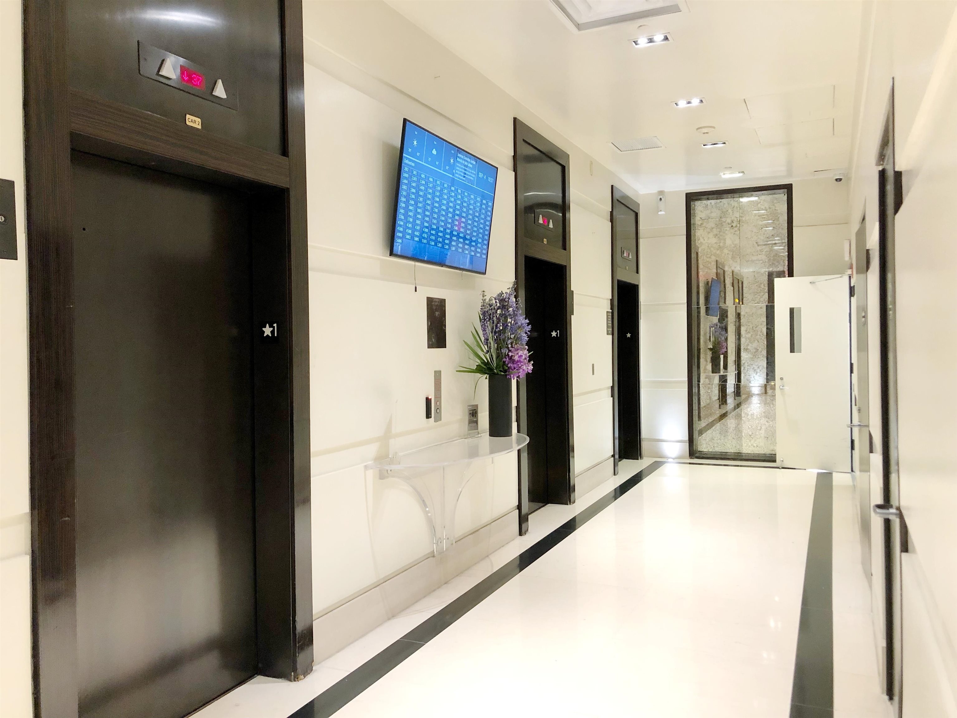 88 MORGAN ST - Photo 2