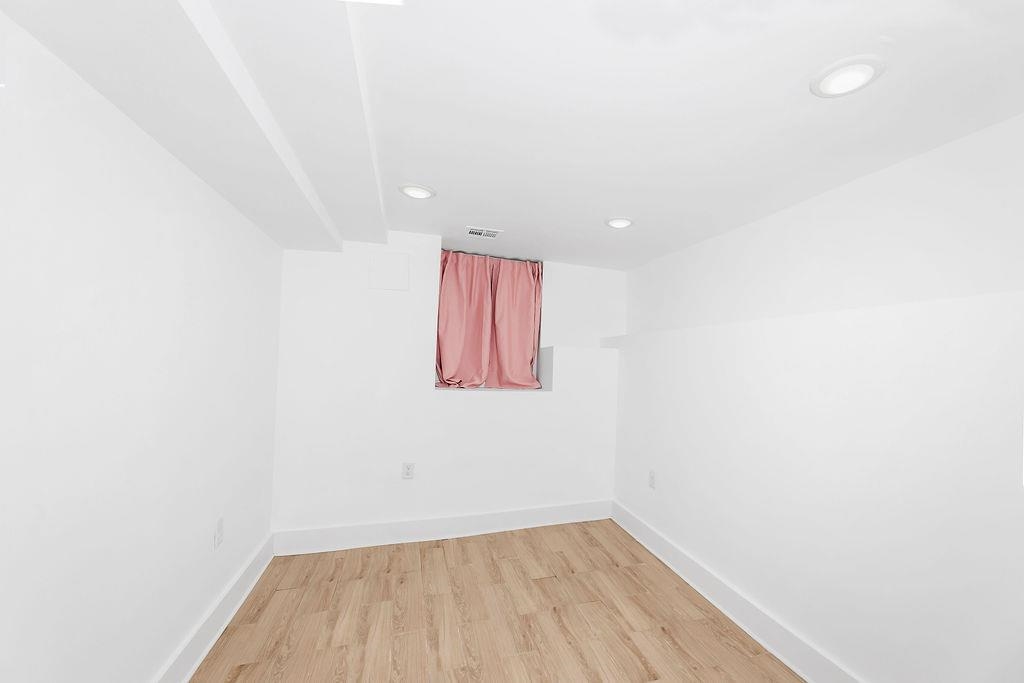 104 HOPKINS AVE #1