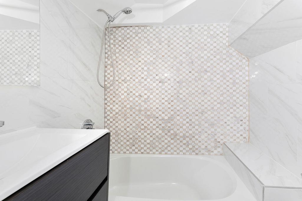 104 HOPKINS AVE #1