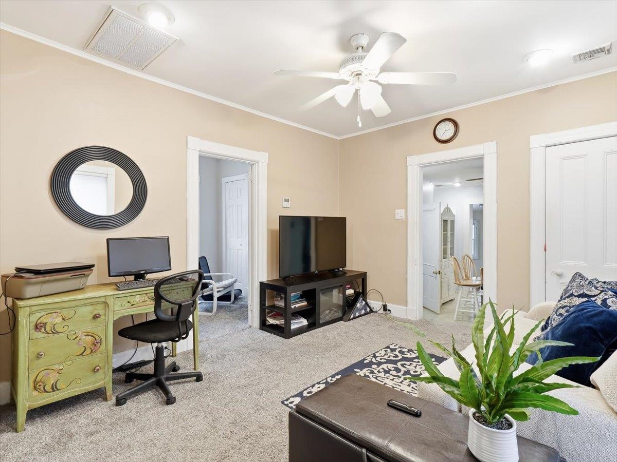 46 MAPLE ST - Photo 4