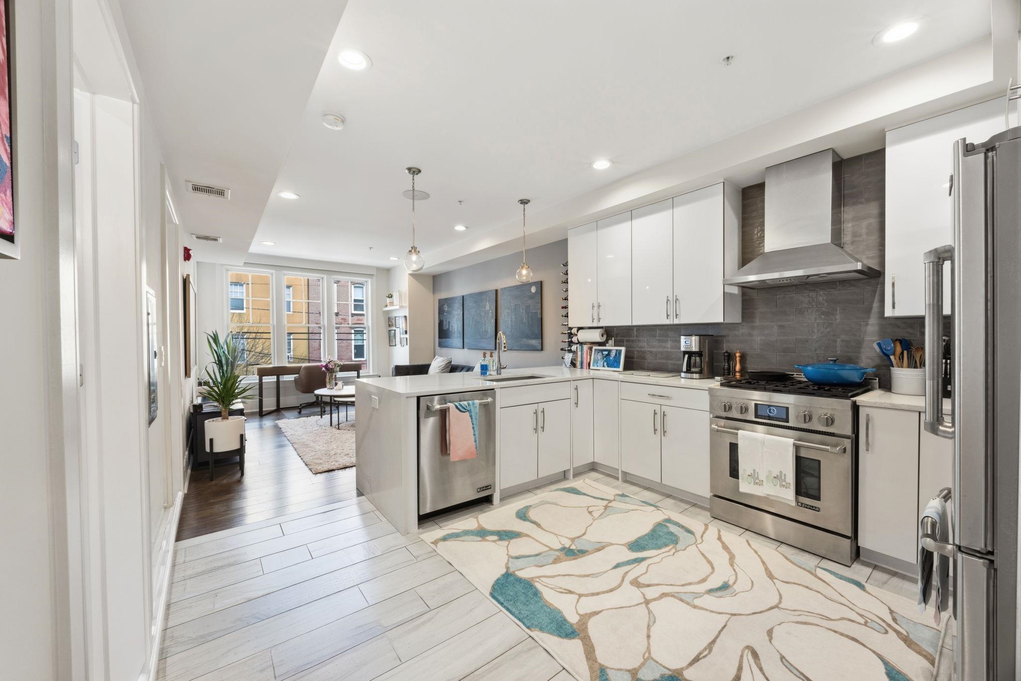 313 7TH ST - Photo 5