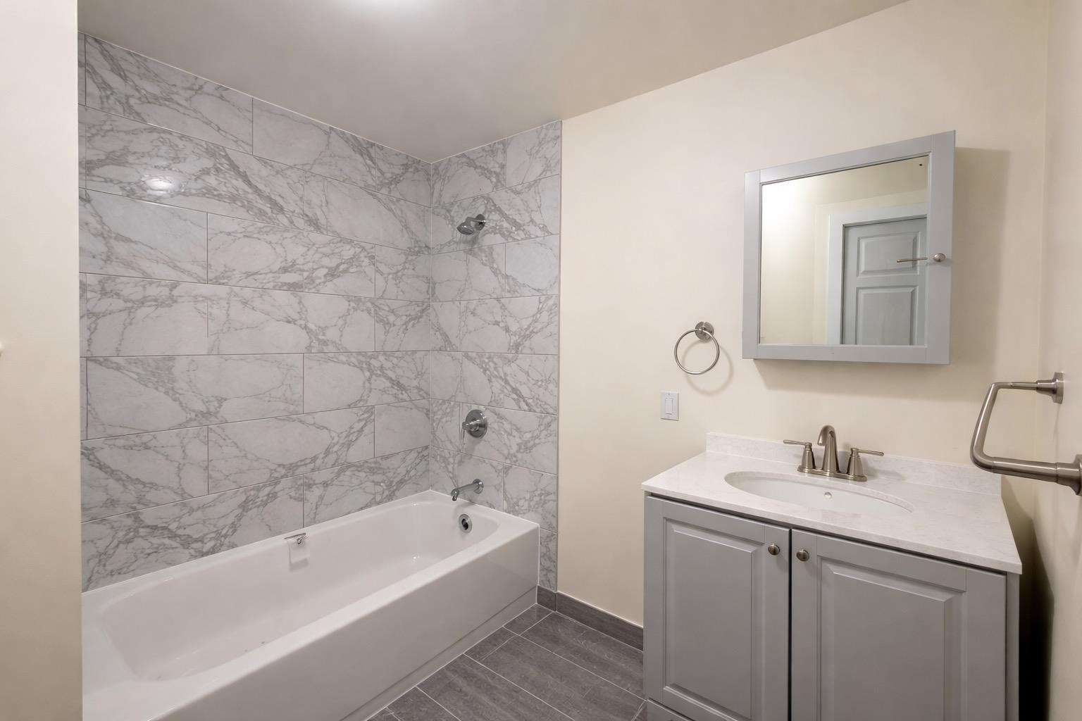 64 13TH ST - Photo 3