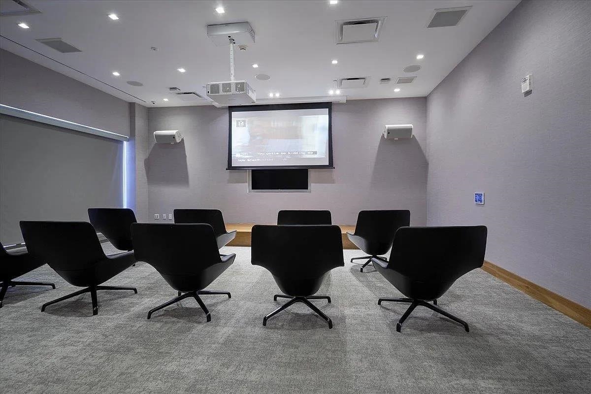 75 PARK LANE SOUTH #304