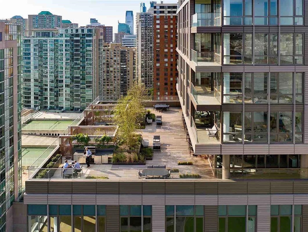 75 PARK LANE SOUTH #304