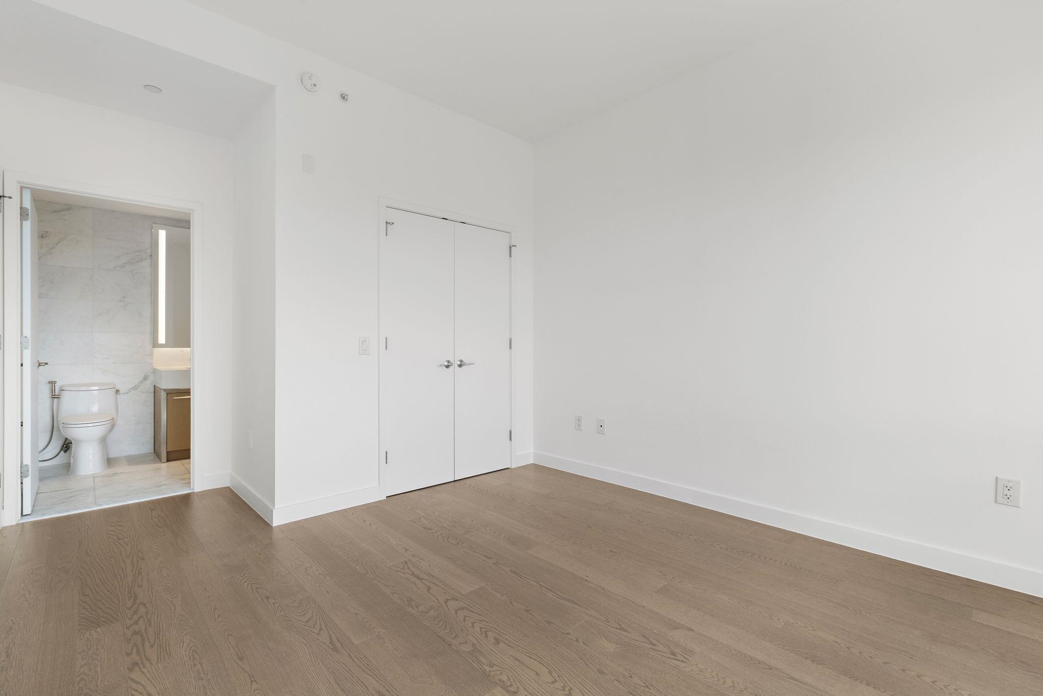 75 PARK LANE SOUTH #304