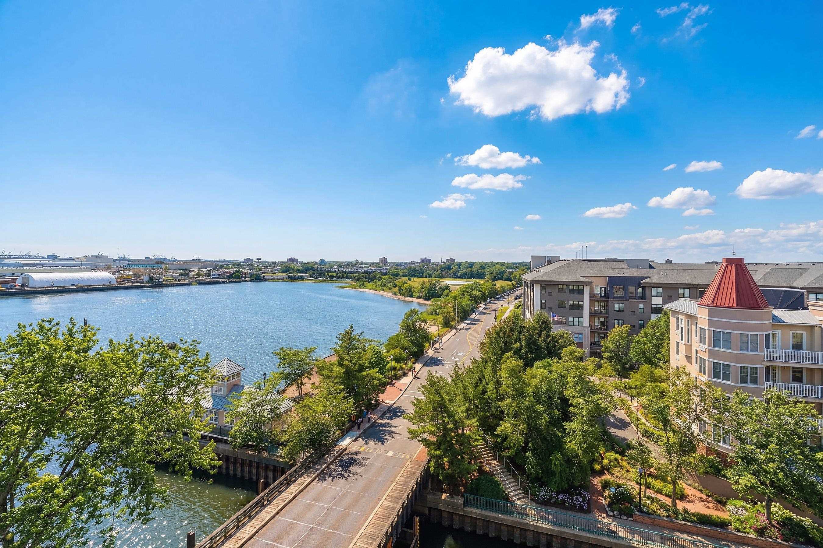 206 SHEARWATER CT WEST #61