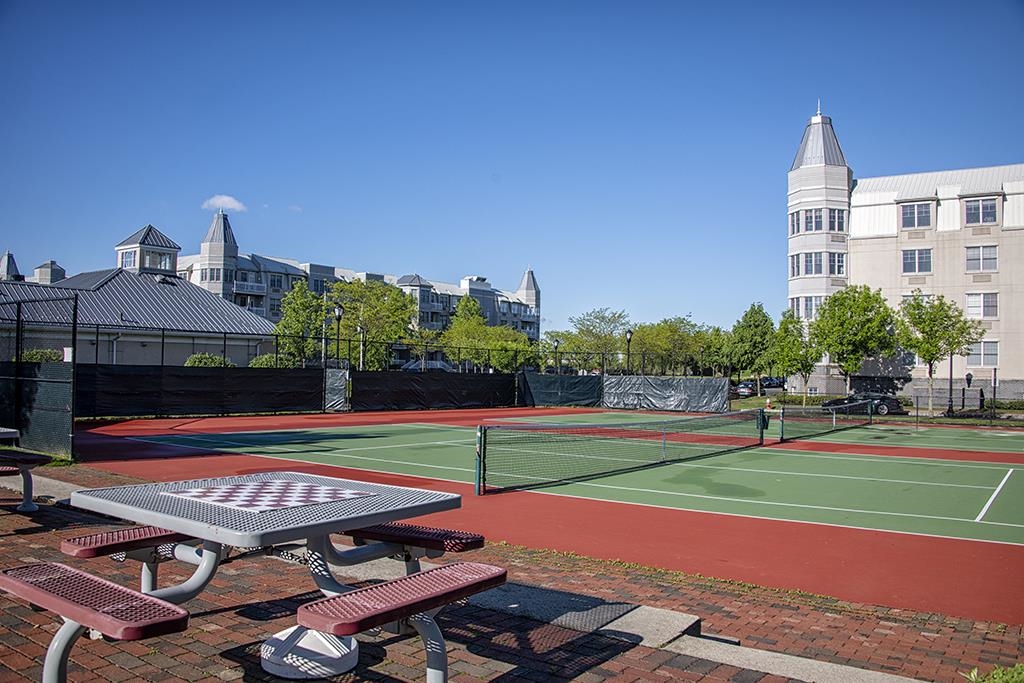 206 SHEARWATER CT WEST #61