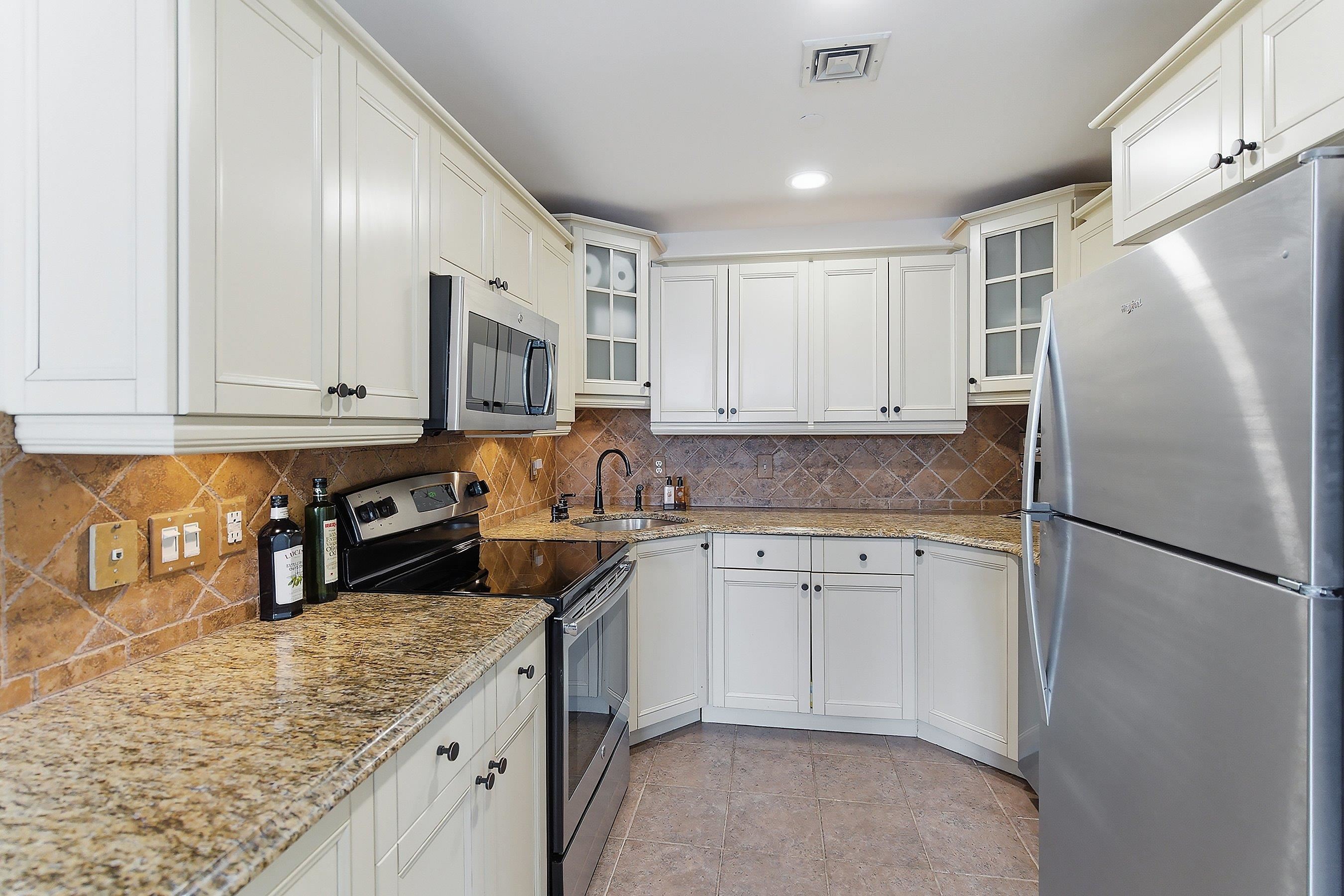 206 SHEARWATER CT WEST #61