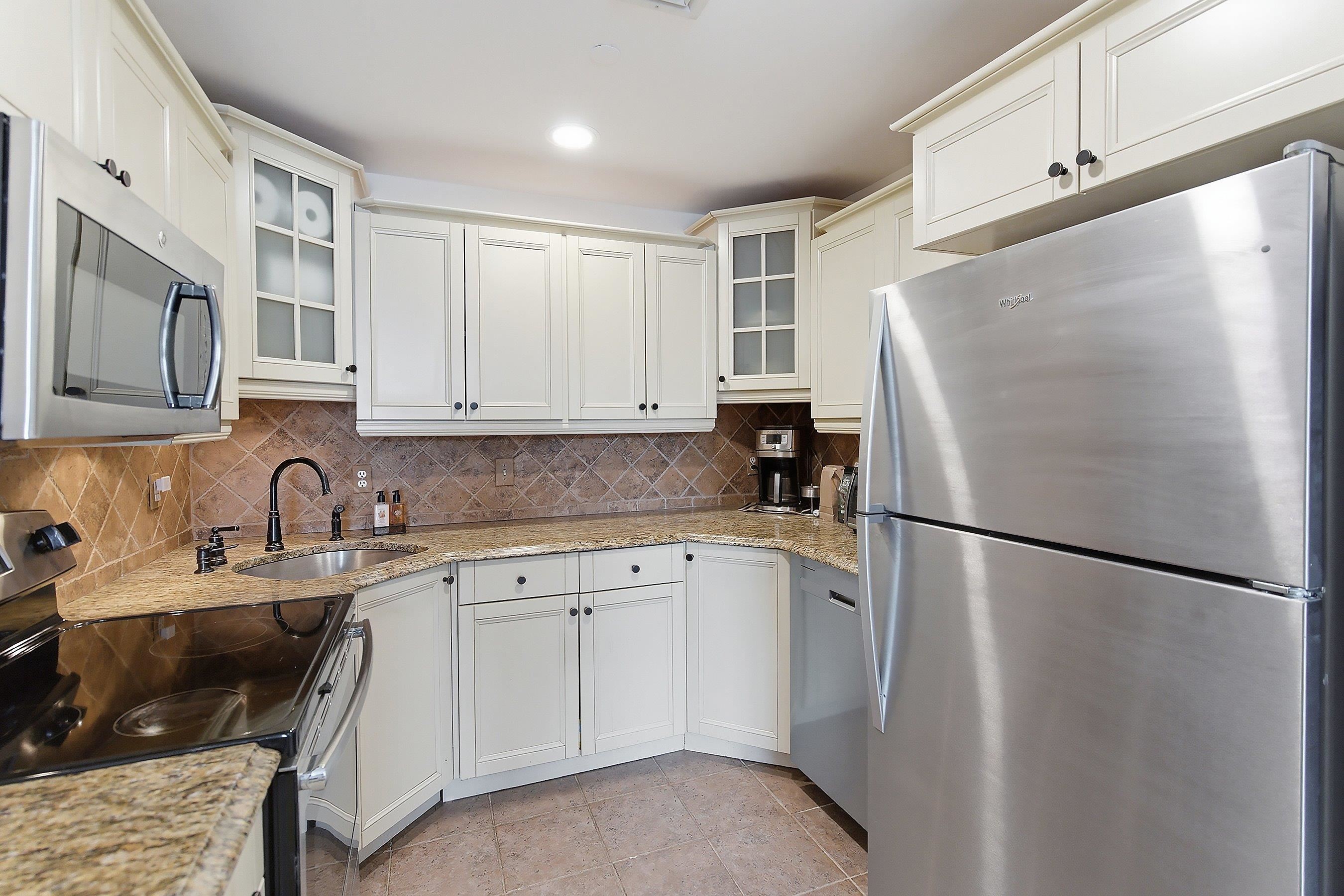 206 SHEARWATER CT WEST #61