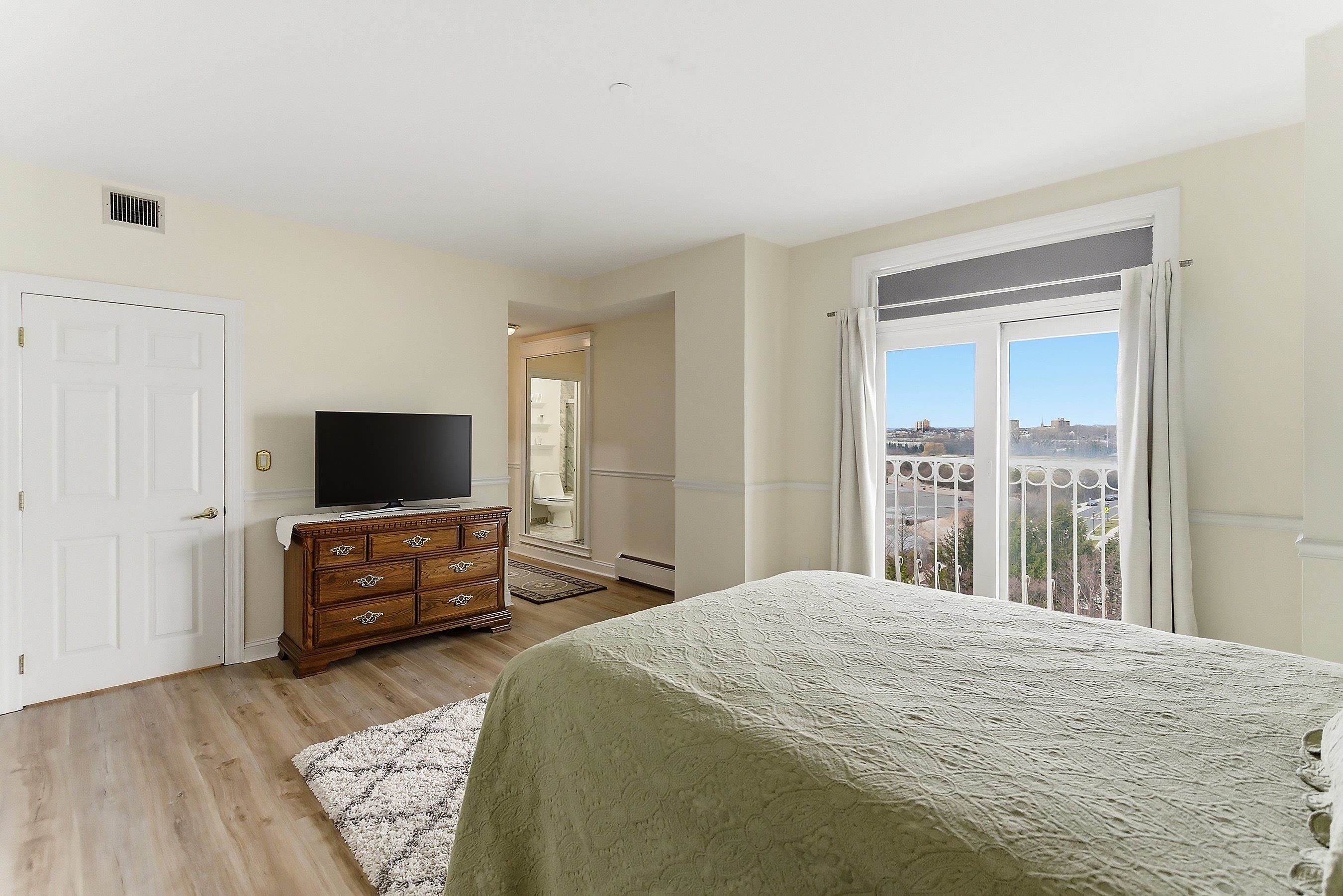 206 SHEARWATER CT WEST #61