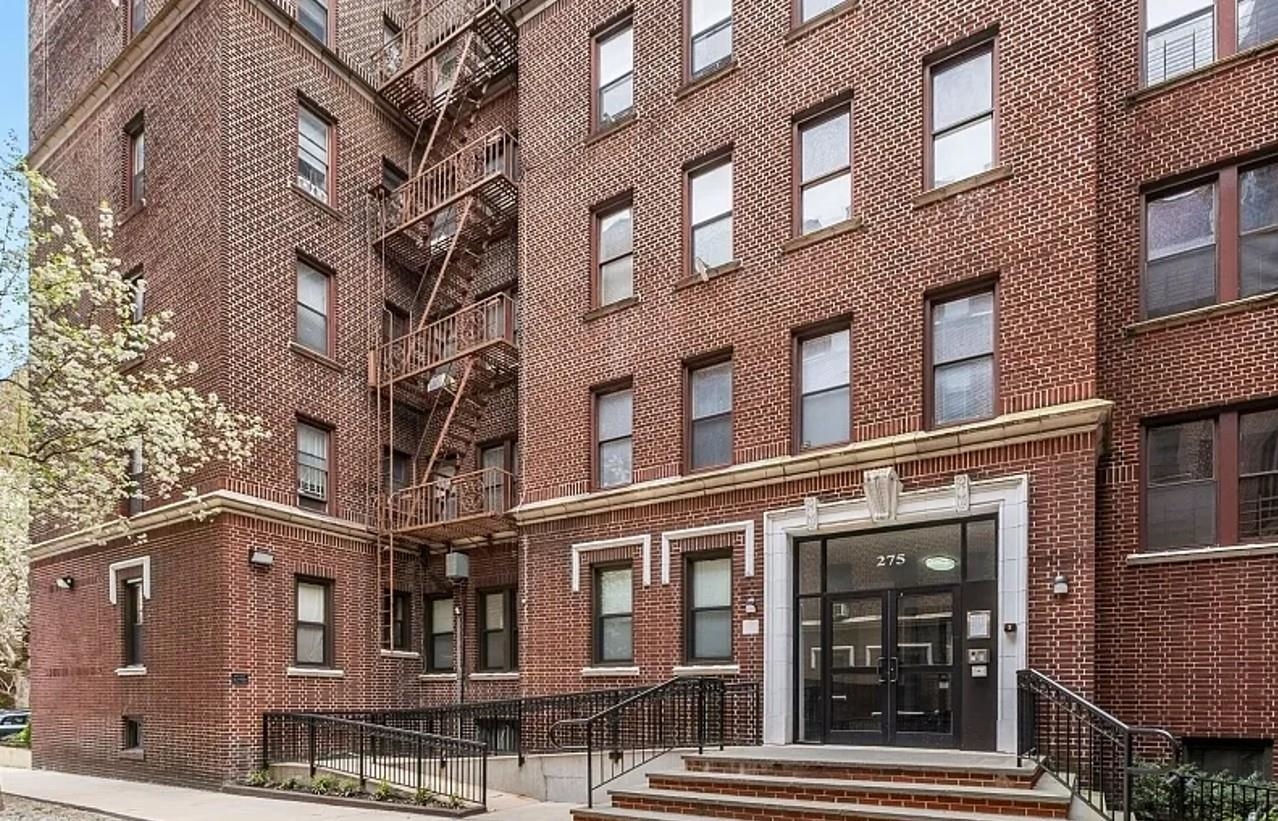 275 HARRISON AVE #B1