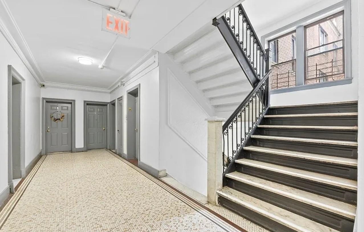 275 HARRISON AVE #B1