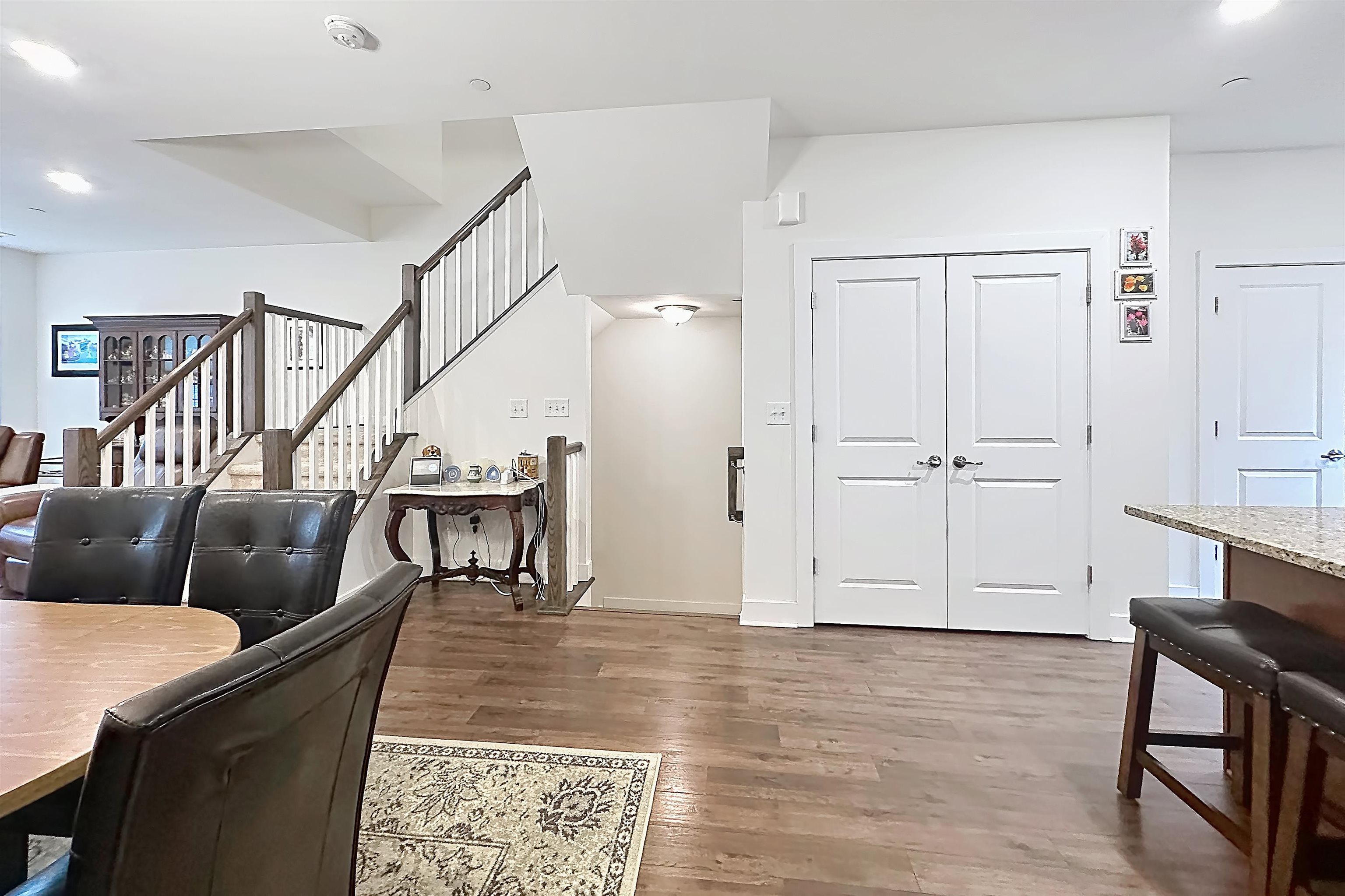 308 PARKVIEW LANE - Photo 5
