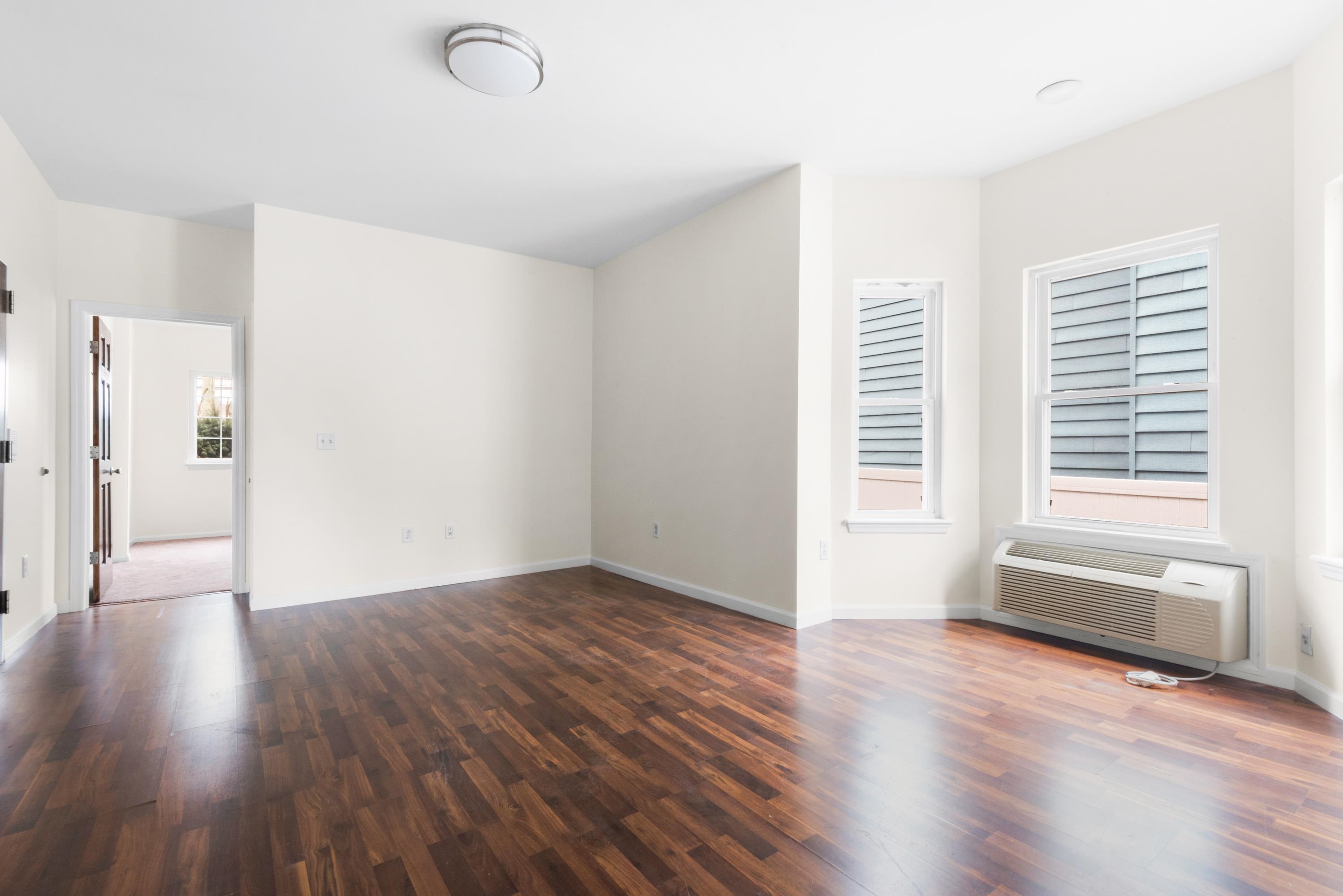 815 - 817 KENNEDY BLVD - Photo 4