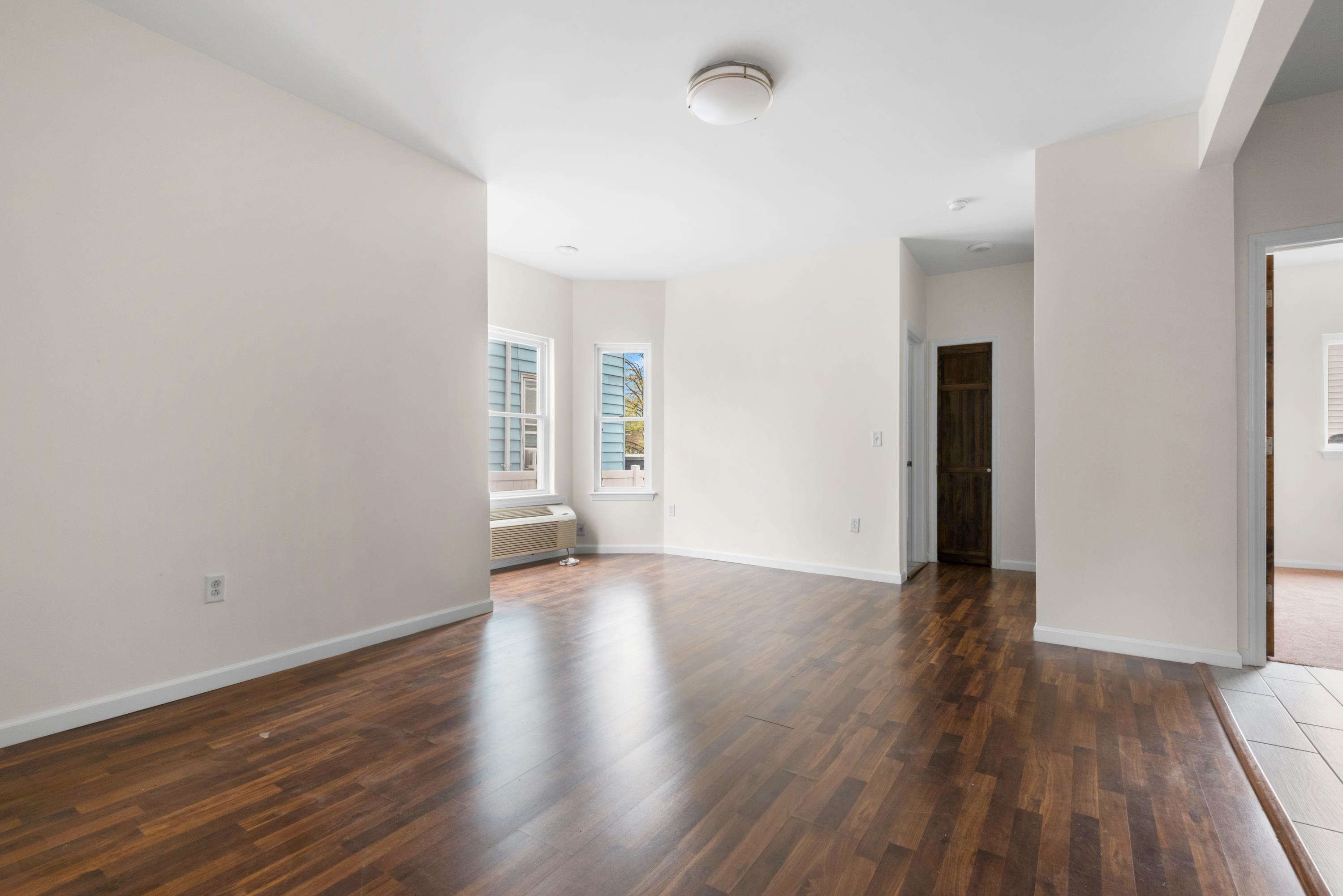 815 - 817 KENNEDY BLVD - Photo 5