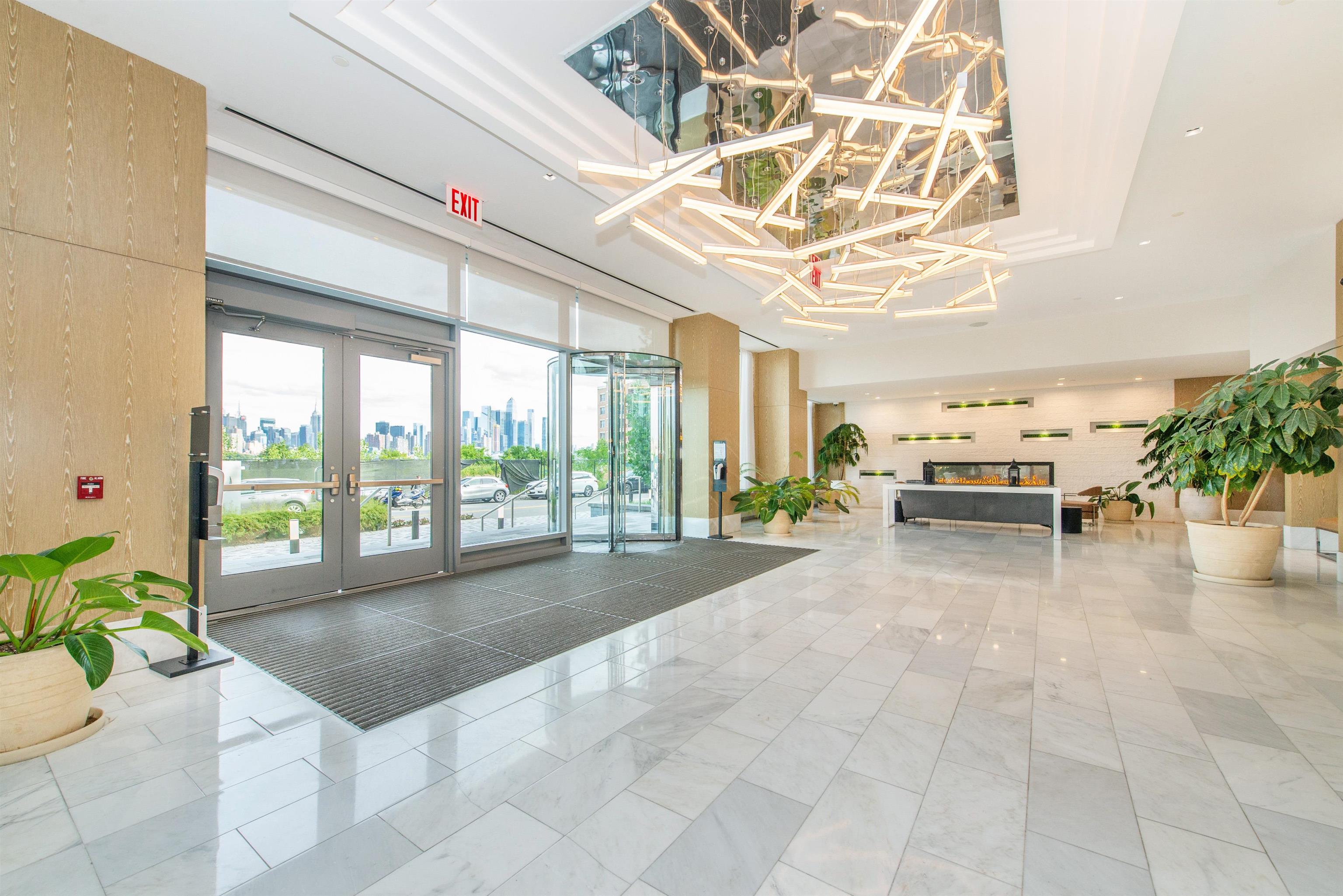 9 AVENUE AT PORT IMPERIAL #810