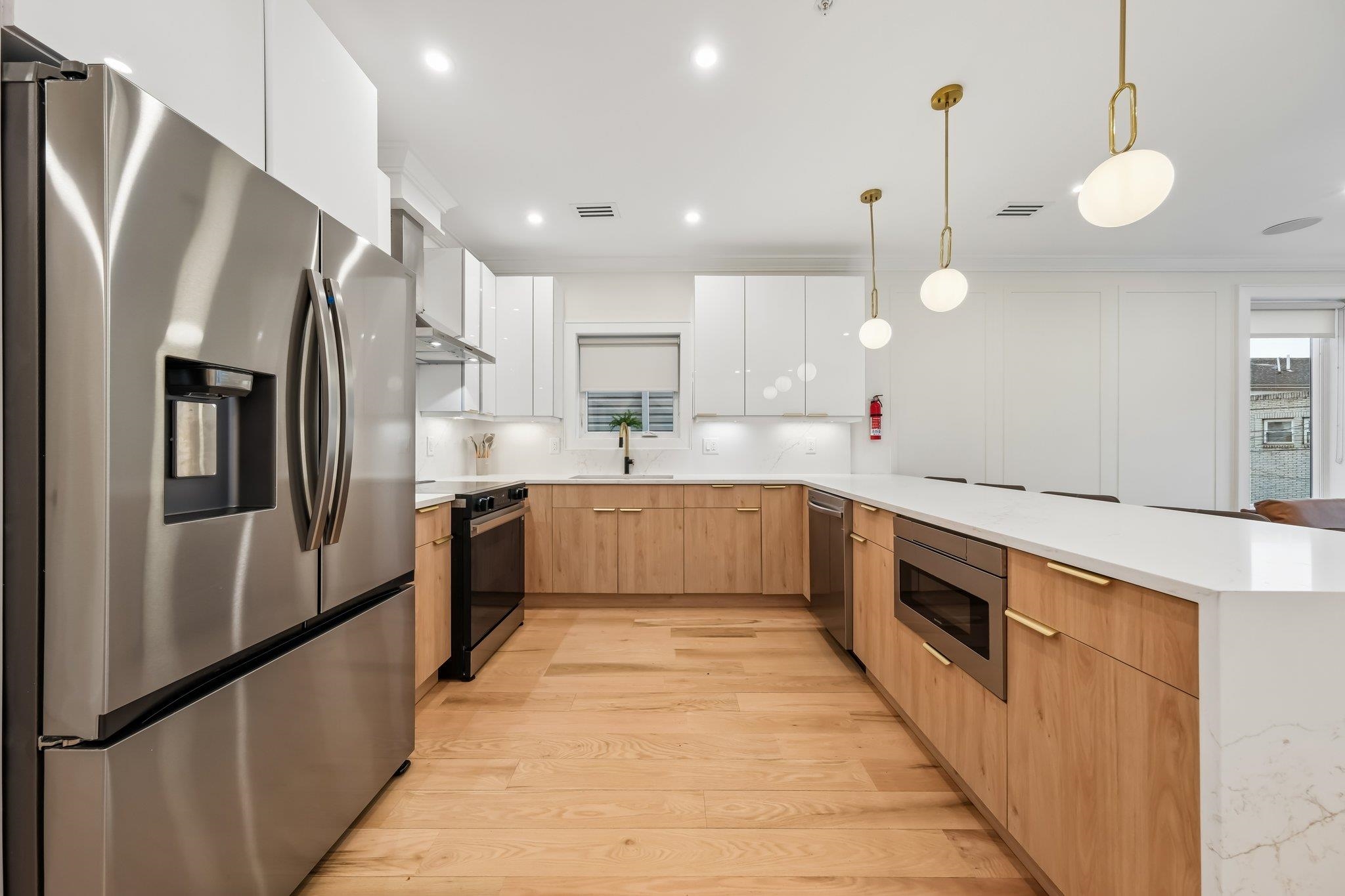 183 ZABRISKIE ST - Photo 4