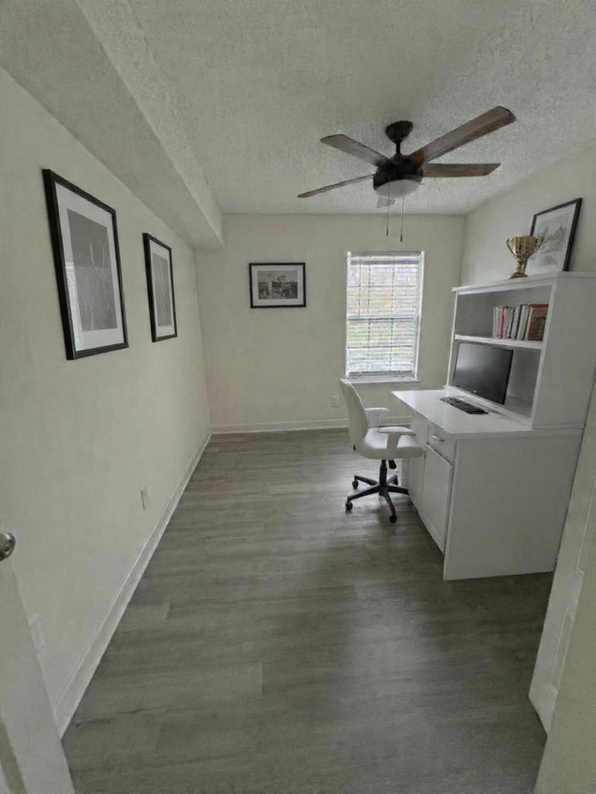 107 SUNSHINE CT - Photo 3