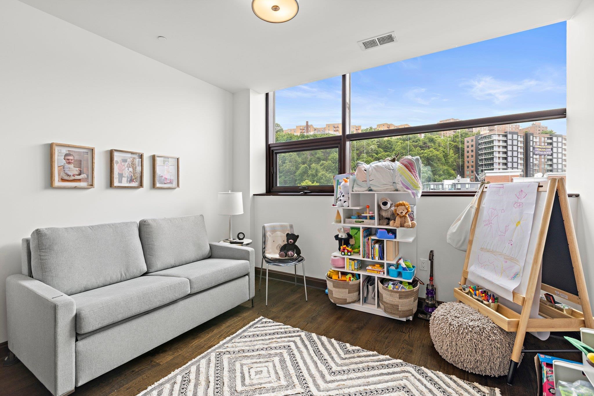 9 SOMERSET LANE #501