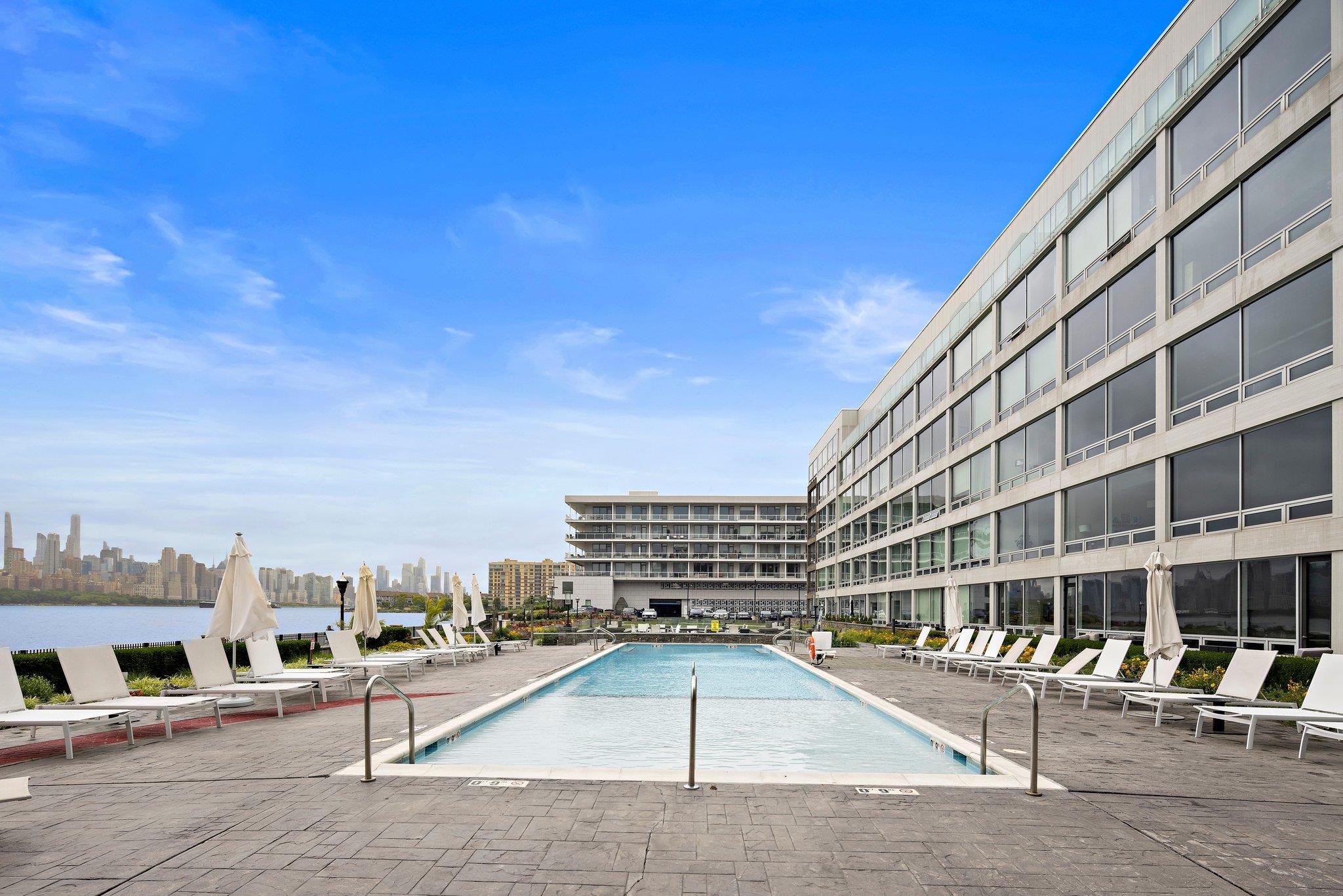 9 SOMERSET LANE #501