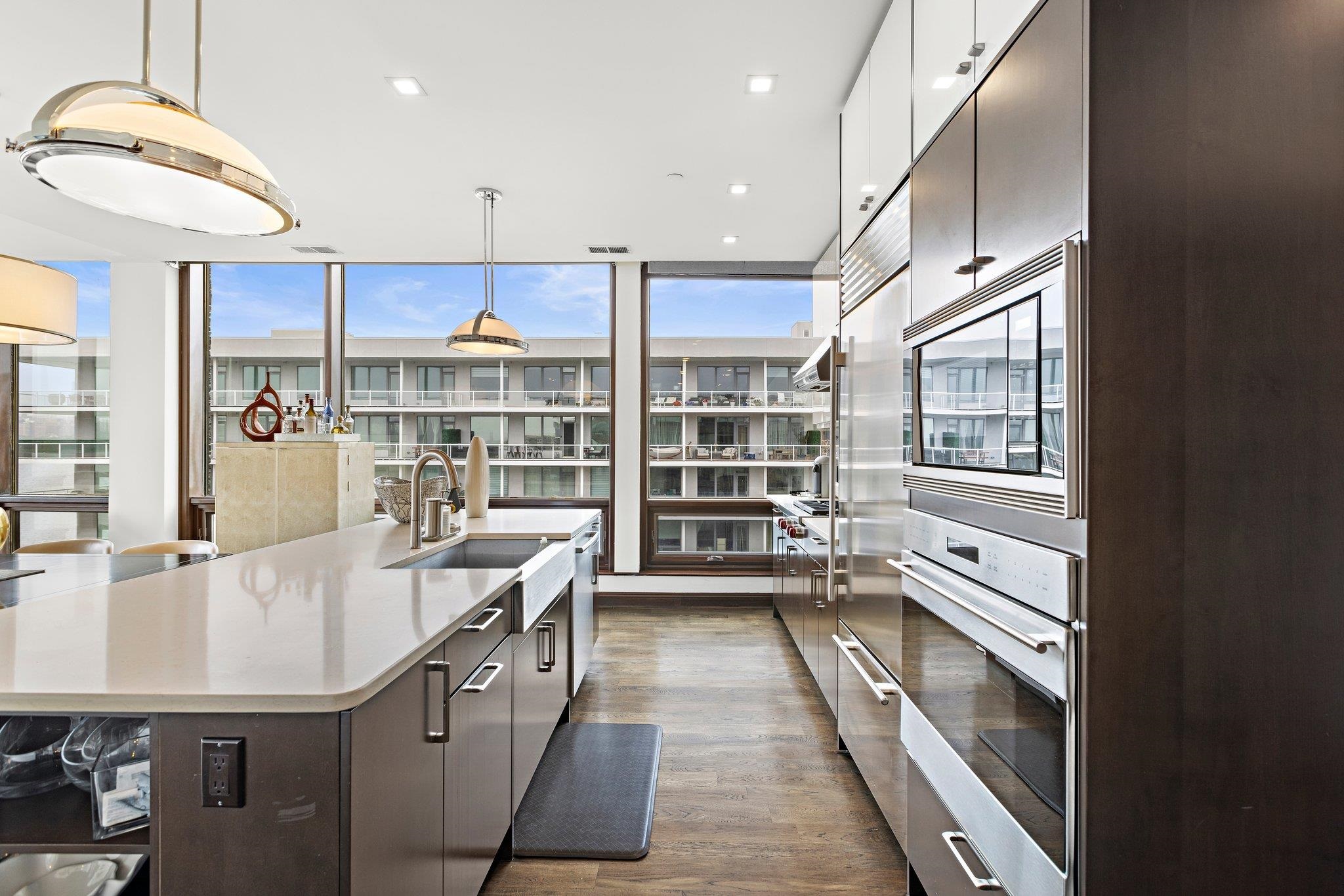 9 SOMERSET LANE #501